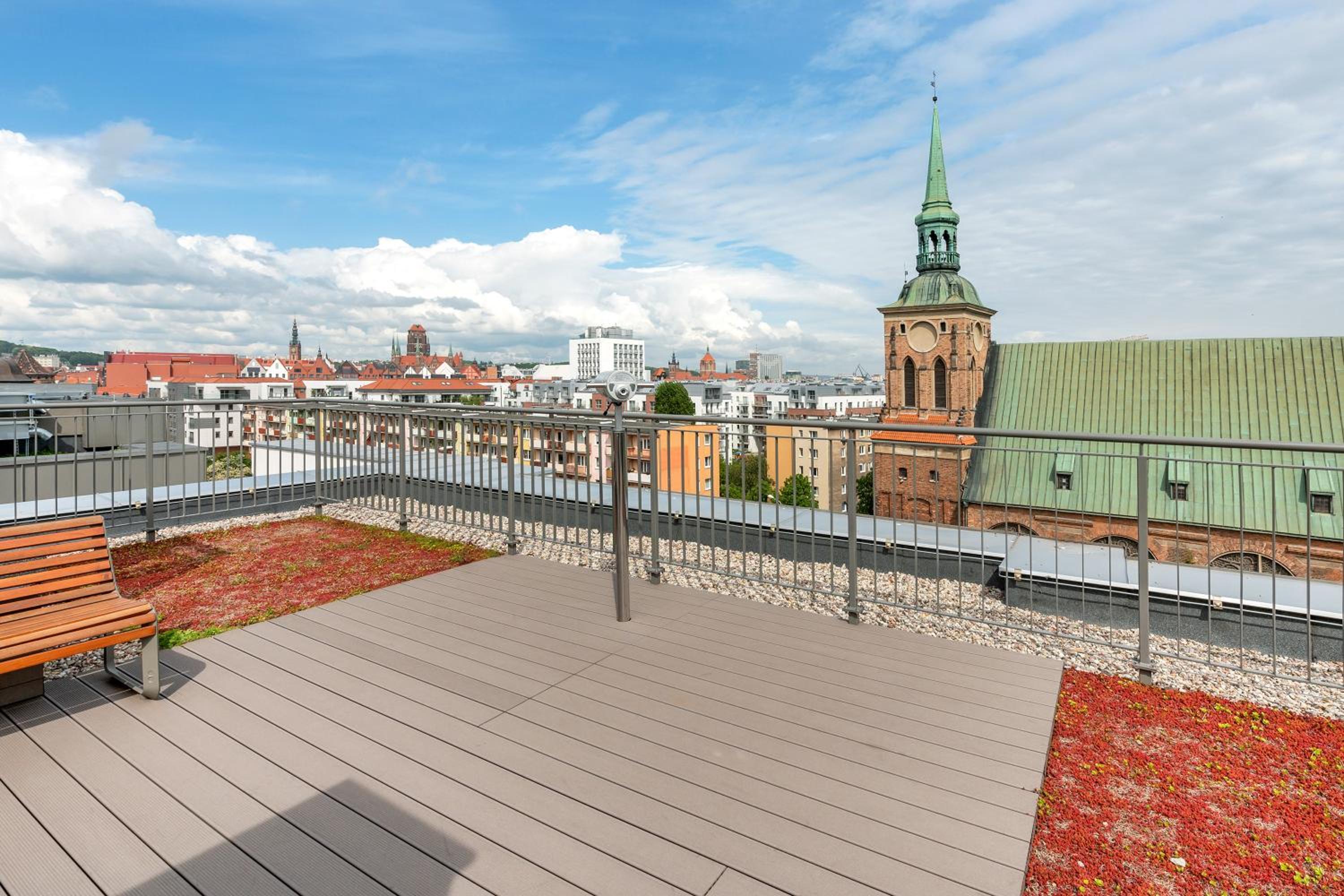 City Center Garden Gates Apartments & Free Parking by Downtown Apartments