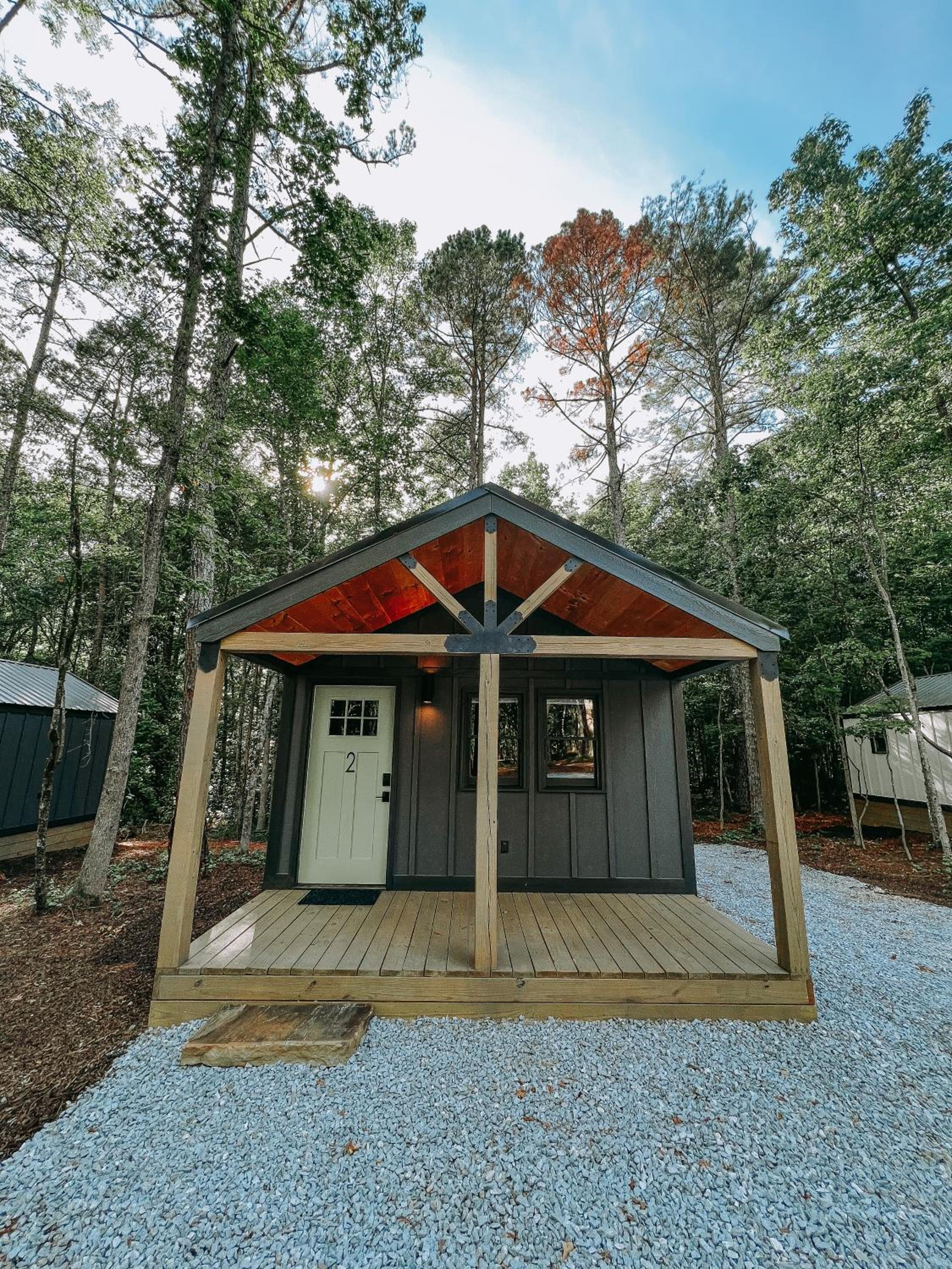 Cabin 2 One Bedroom W Kitchen - Property Image 8