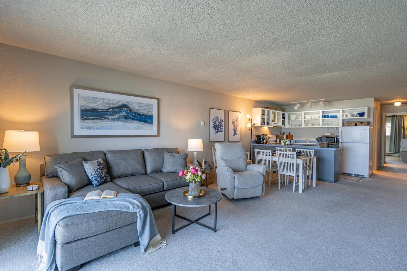 Surftides Plaza Rentals