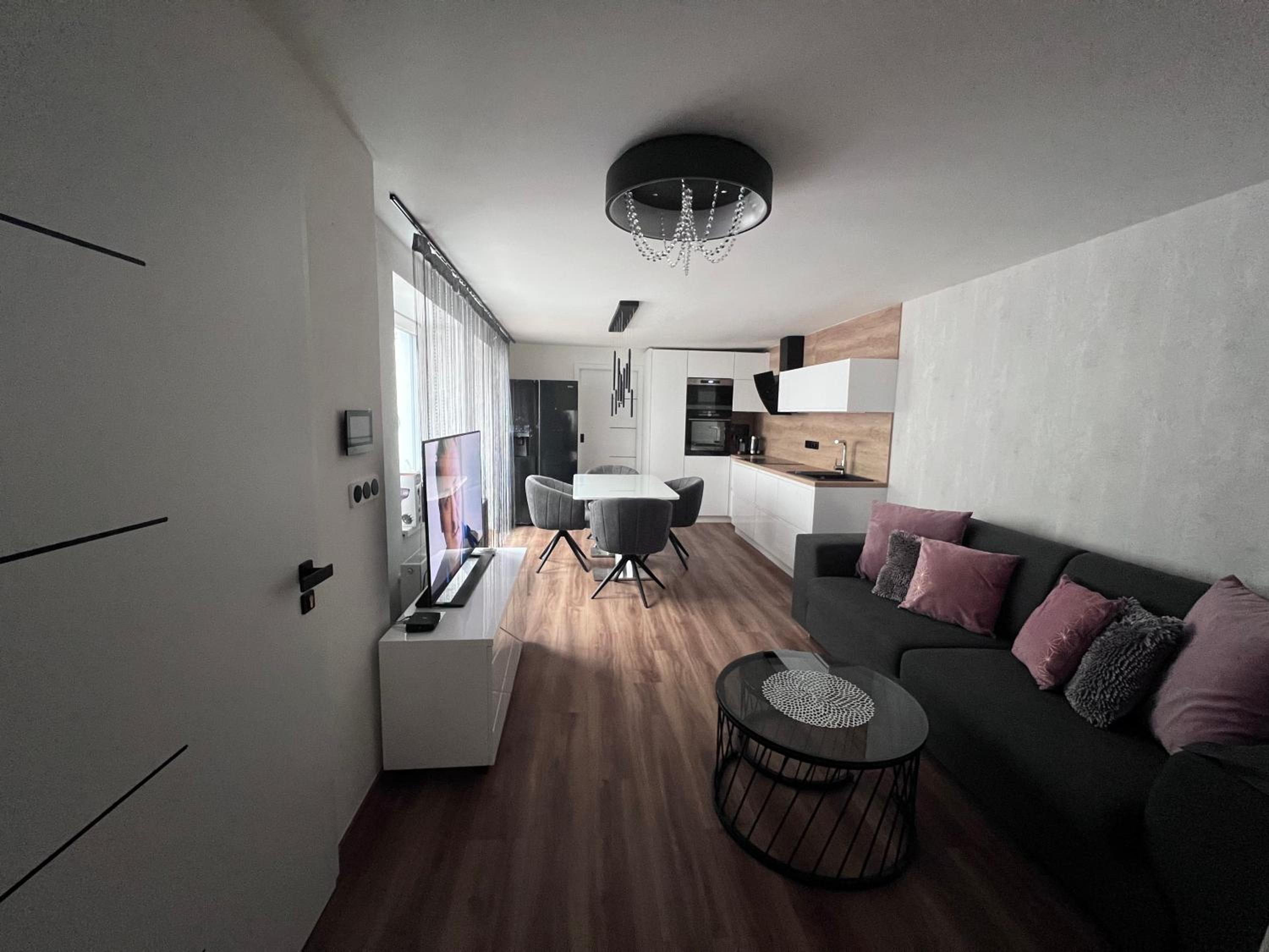 Elizabeth´s apartments view 2