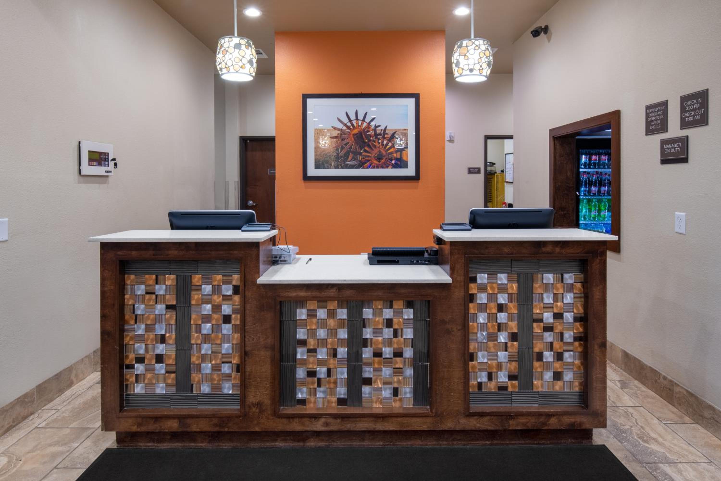 Home Away Kitchen Suites Enid
