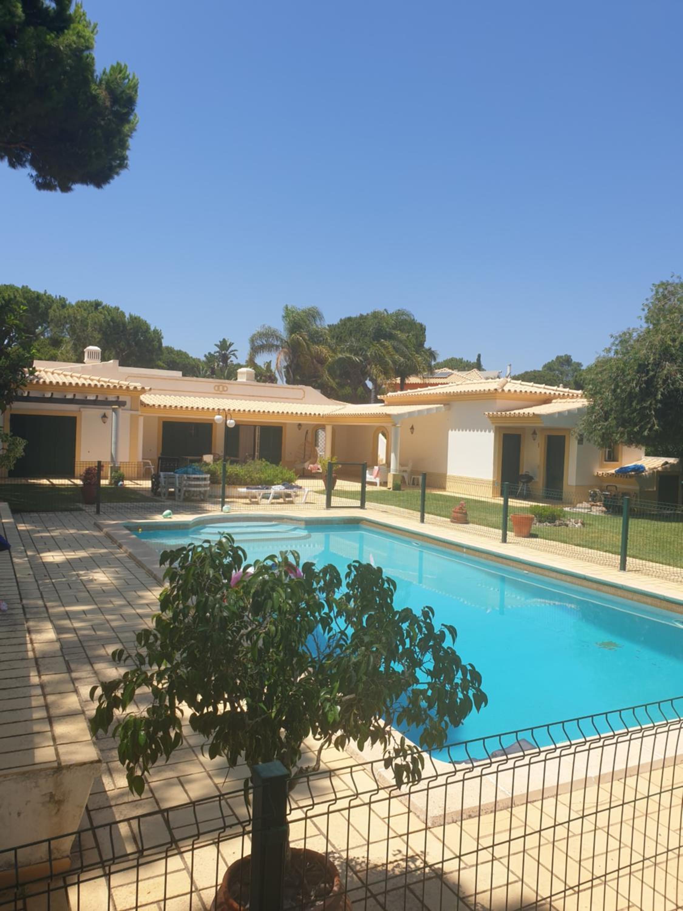 The Pinewood Villa