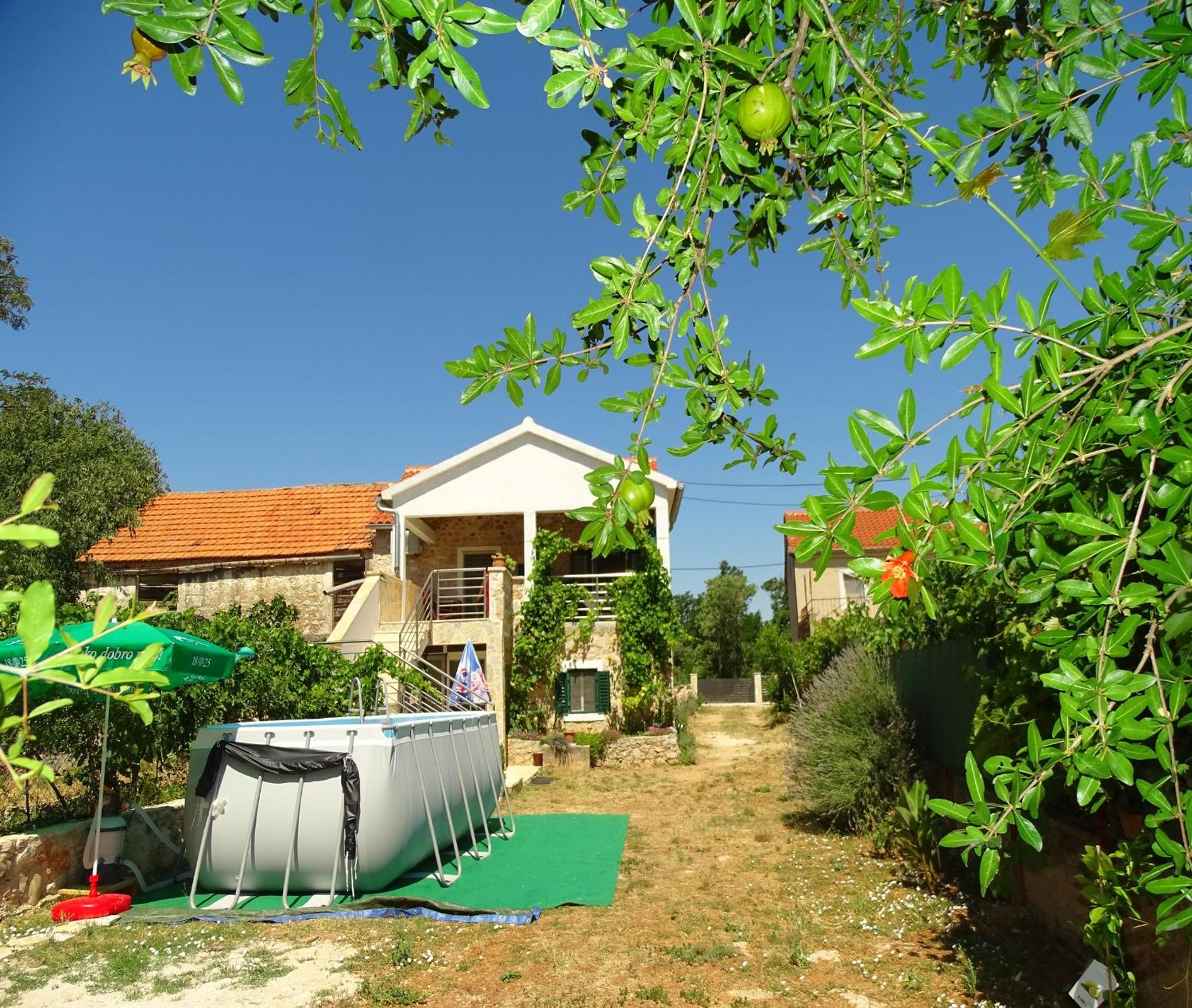 Photo 40