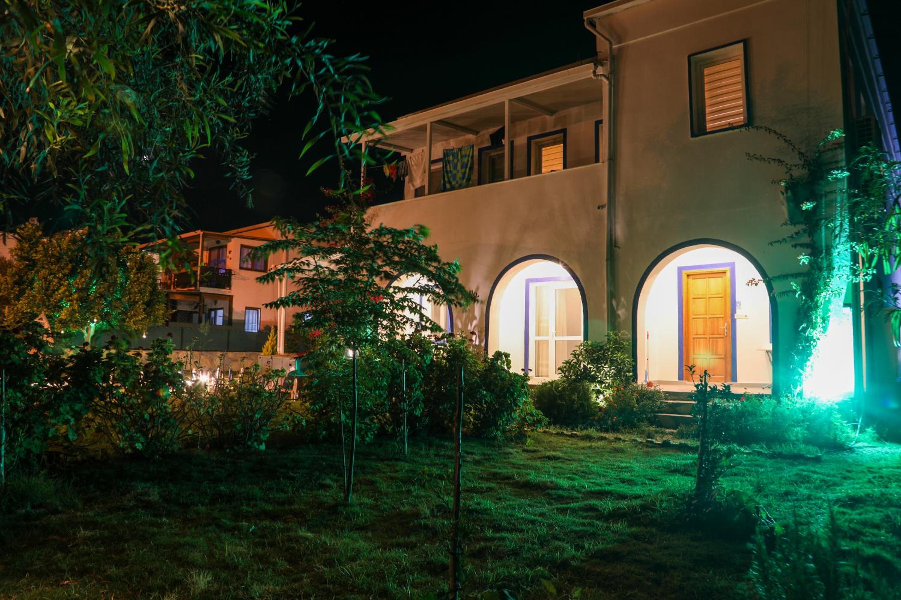 Yalıyanı Pansiyon