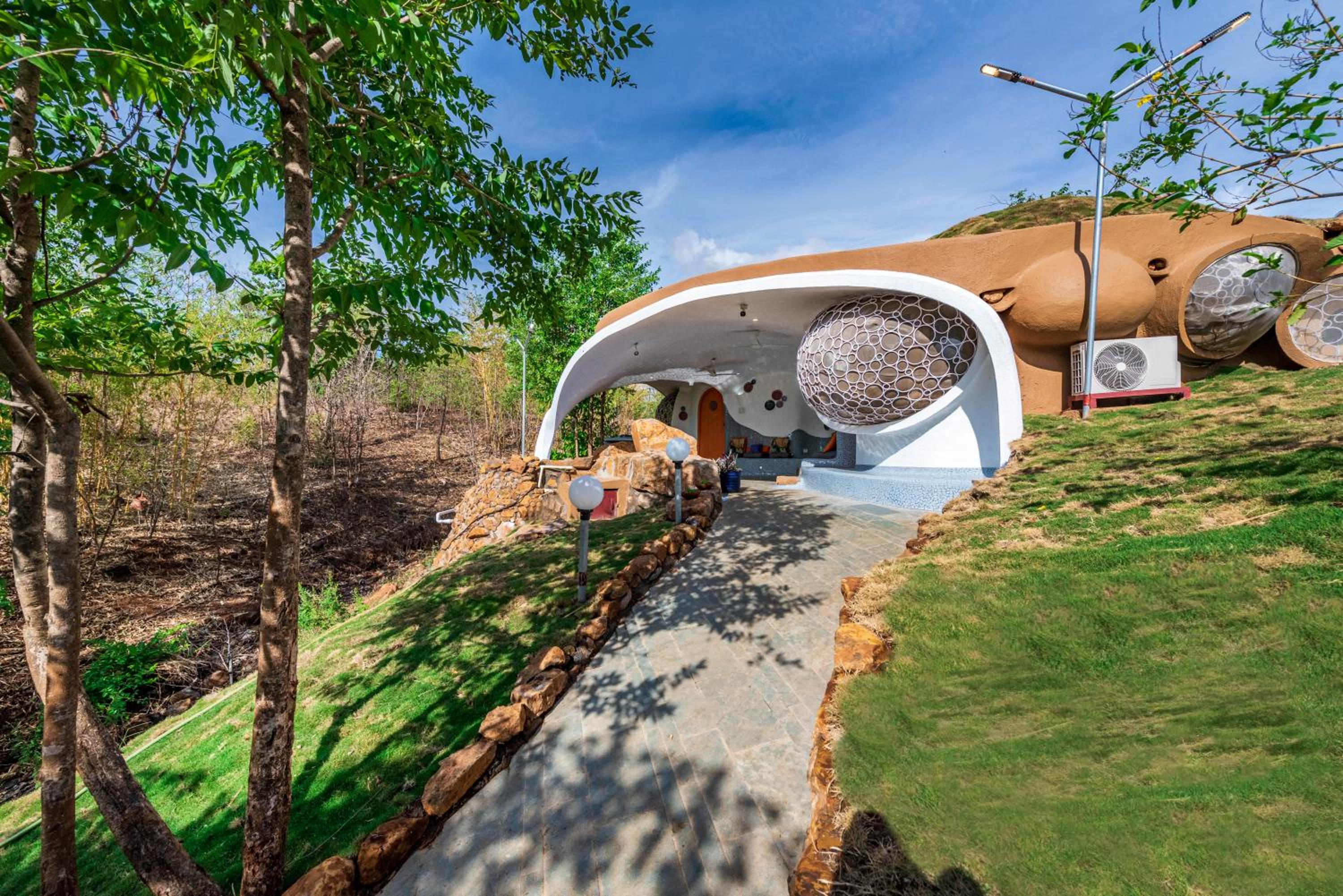SaffronStays AsanjA Titaly - 2BR earth-sheltered pool villa with rooftop garden, Hobbit charm & Sahyadri hill views near Mumbai view 4
