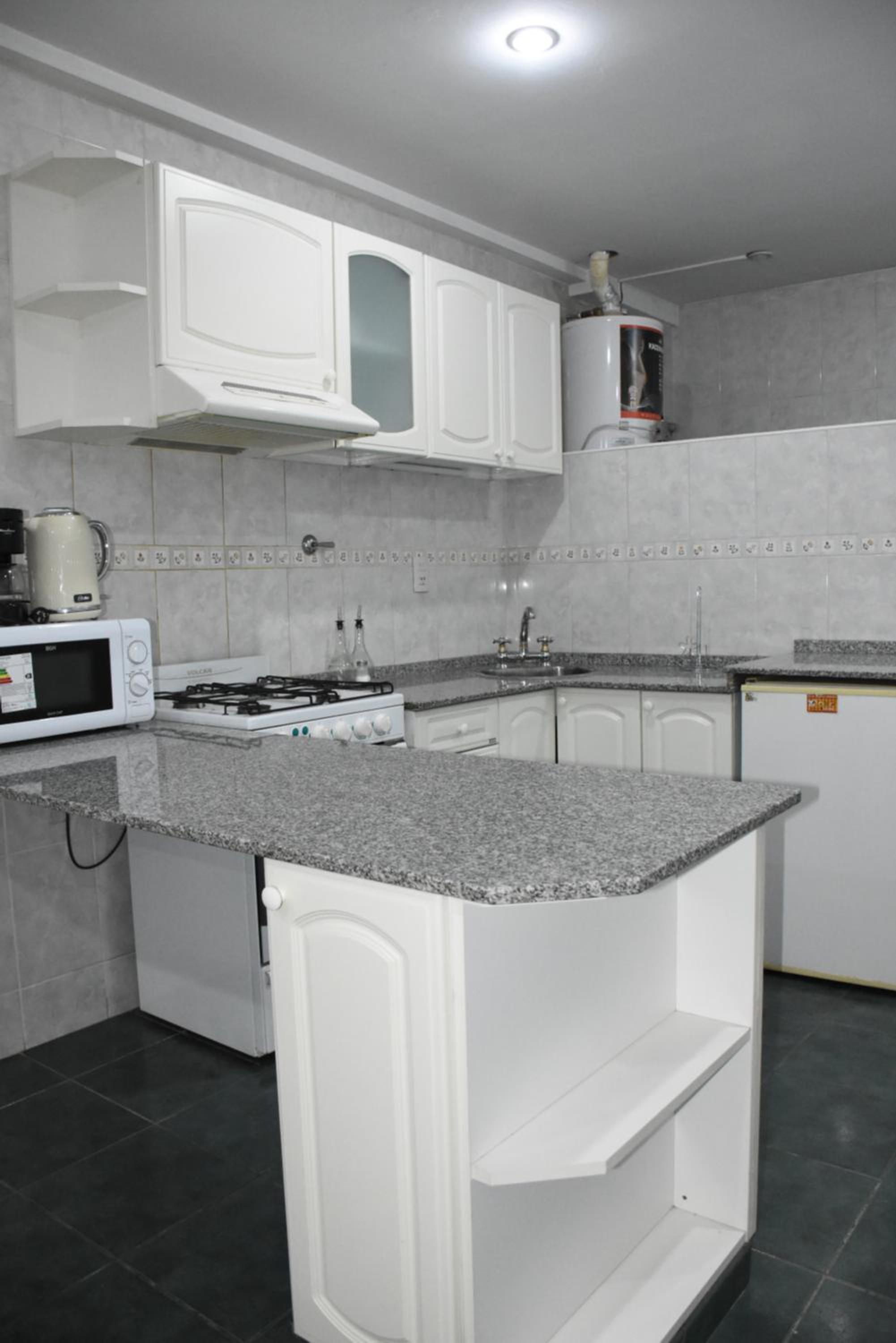 Céntrico y moderno departamento