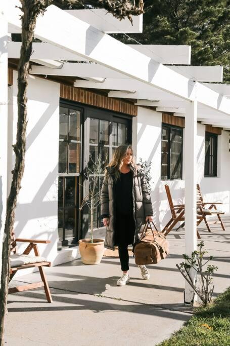 The Pine Tree Cottage - Charming cottage close to Canberra