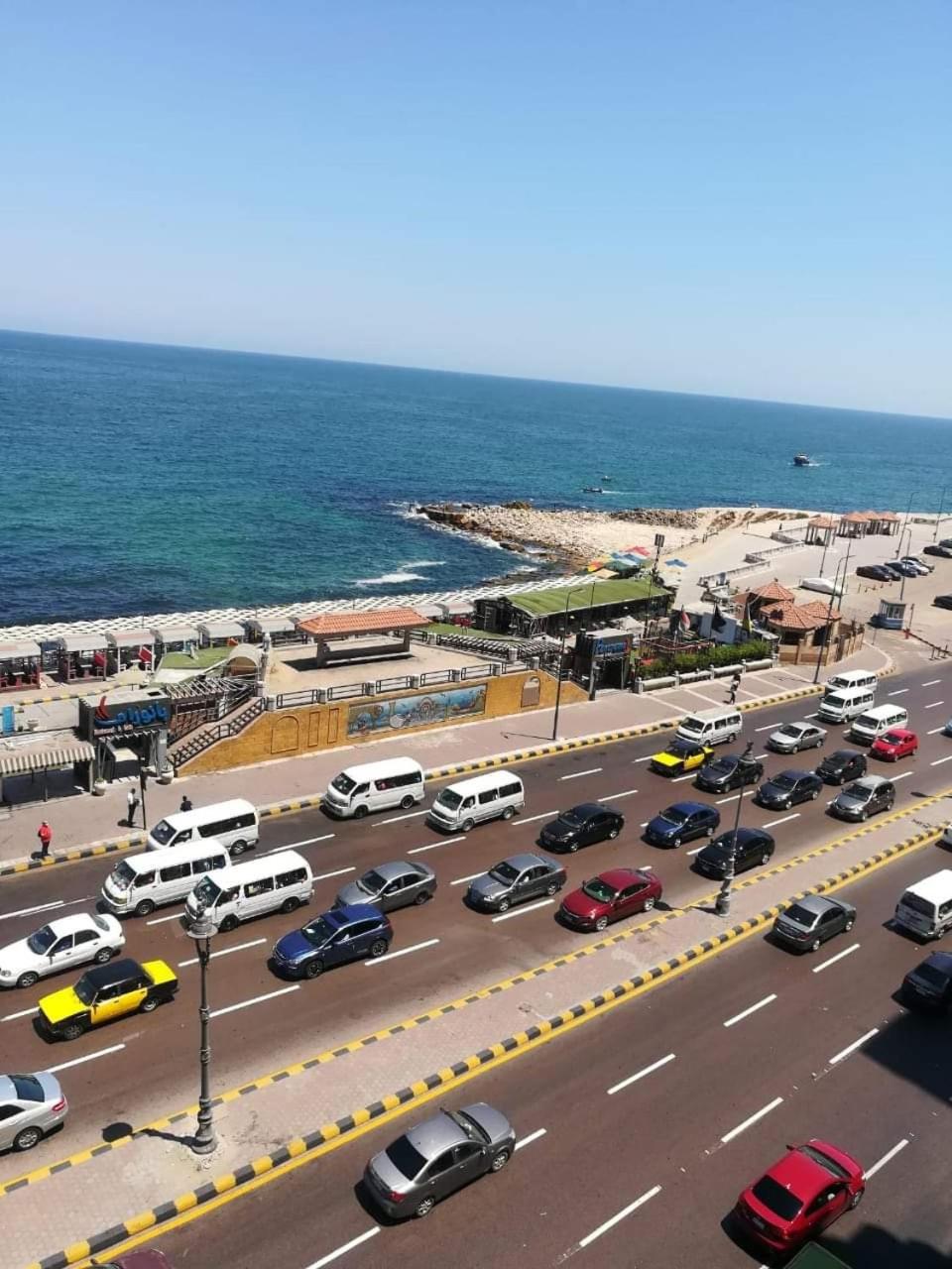 Amazing Sea View 2 bedroom apartment