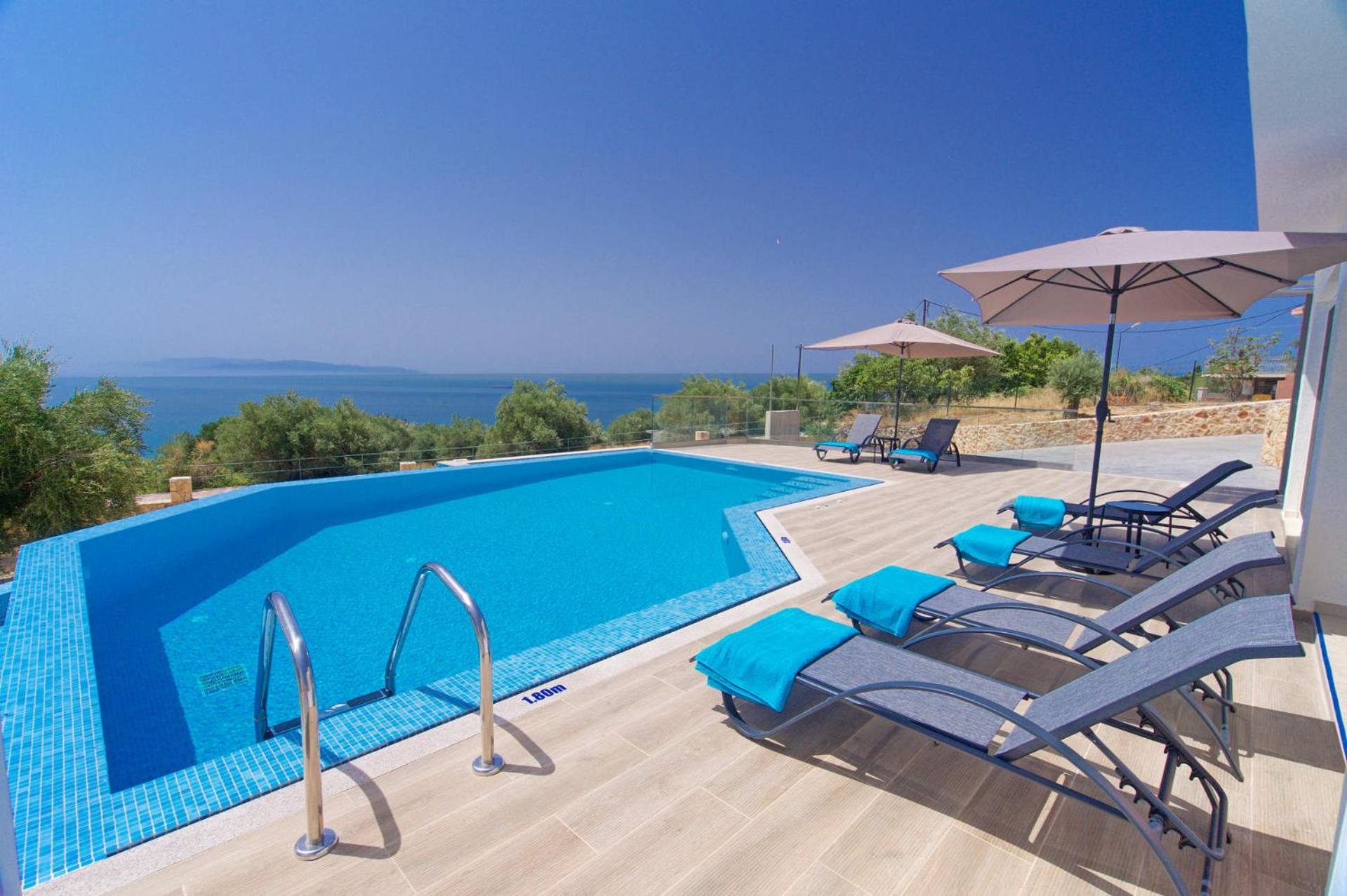 Villa Michou Thalassa by Villa Plus photo 2