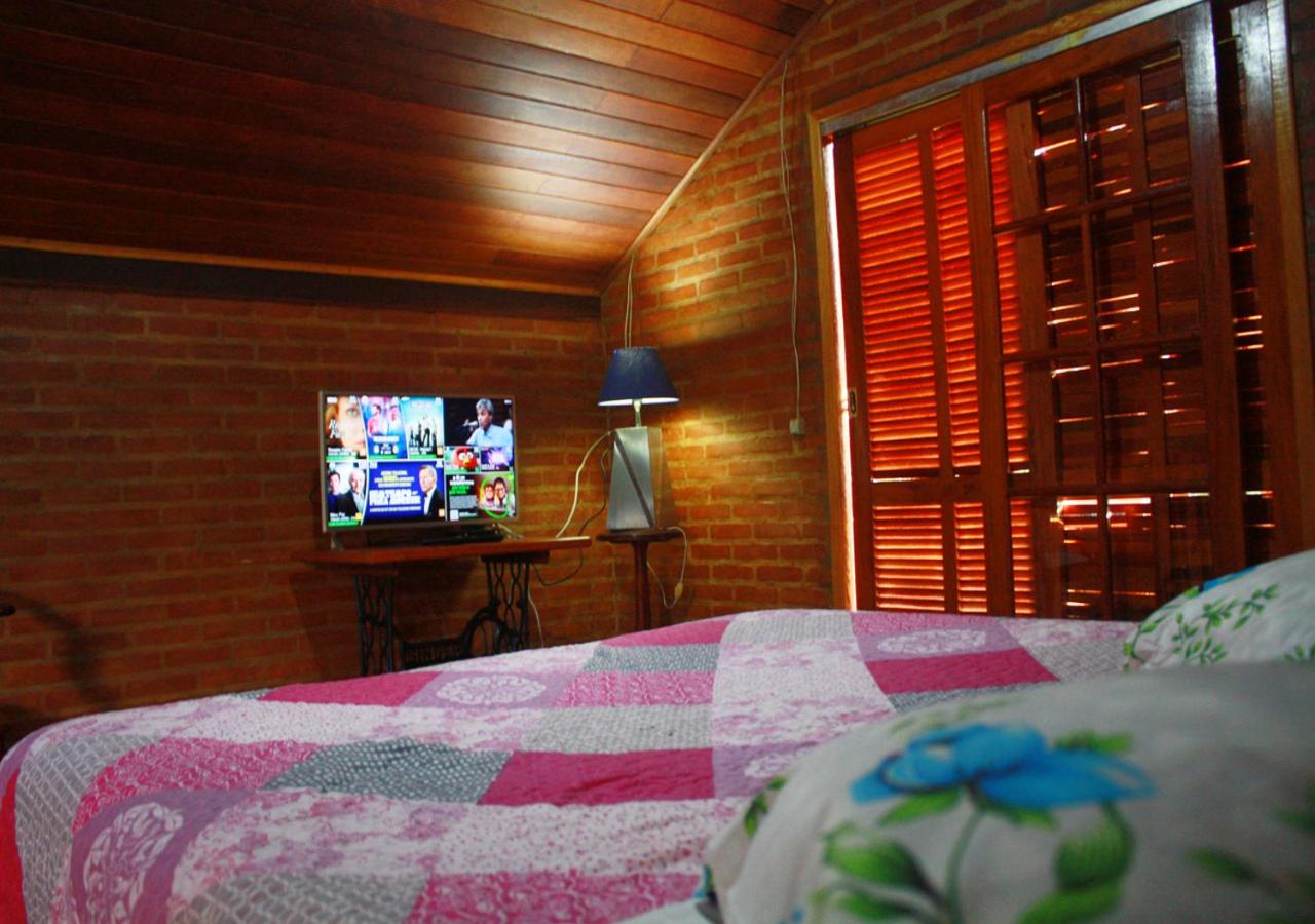 Casa Dona Zezé