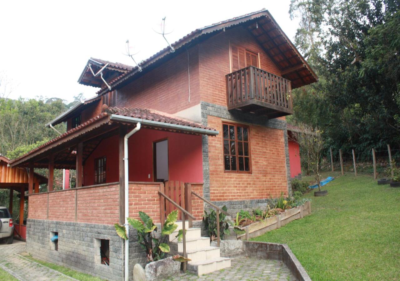 Casa Dona Zezé