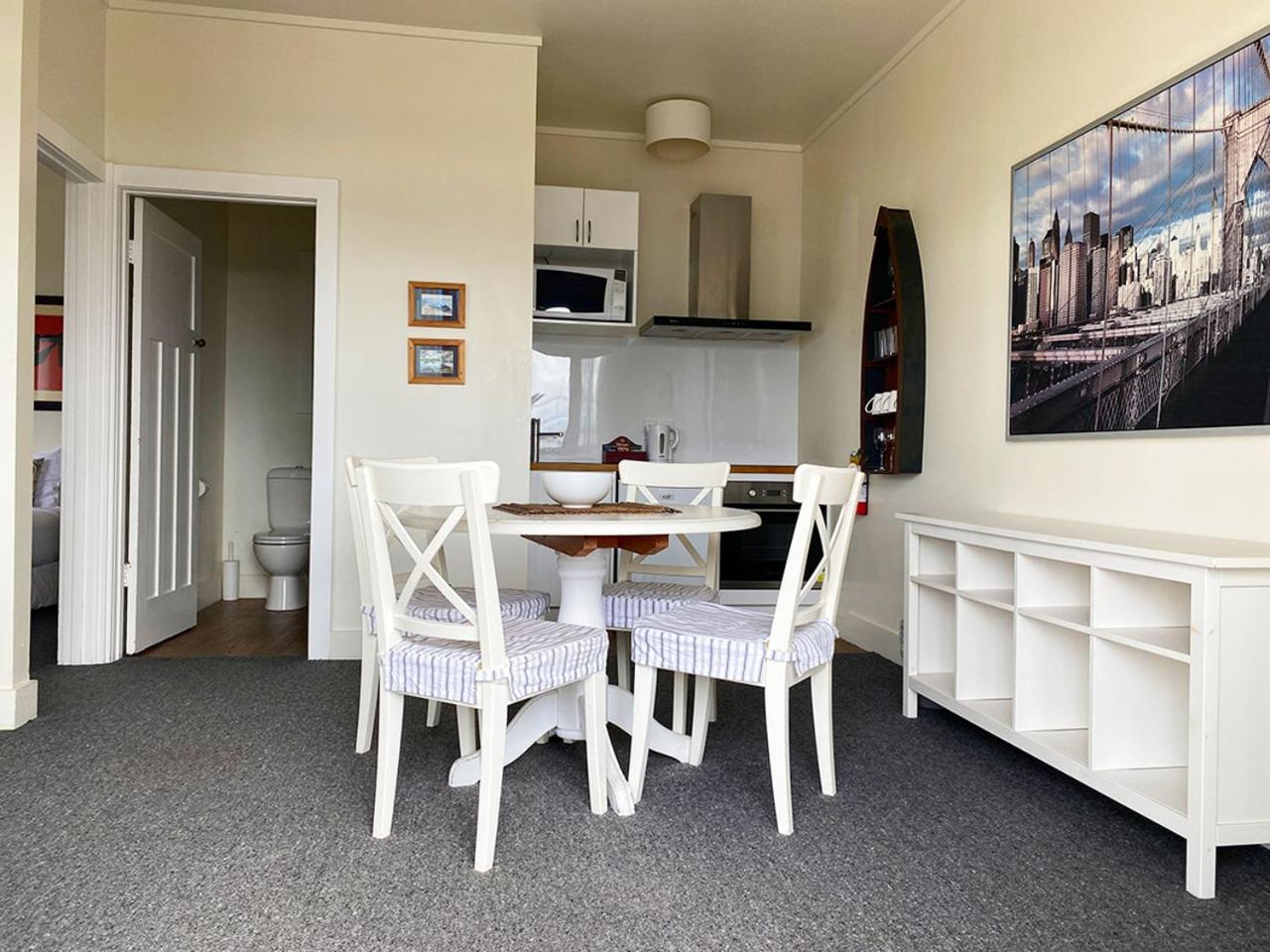 Mangonui Waterfront Apartments