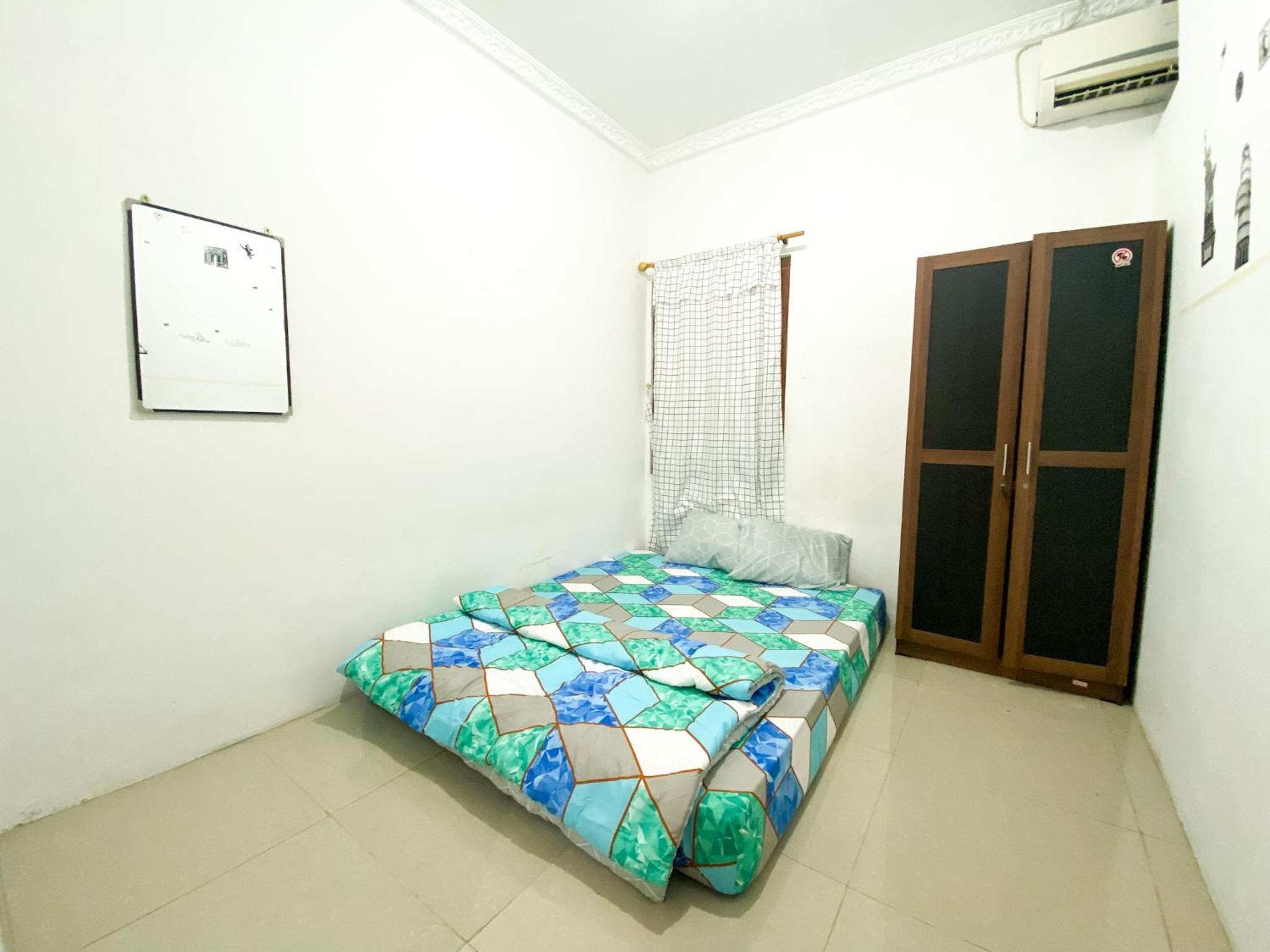 Homey Guesthouse Kertajaya (Syariah) view 4