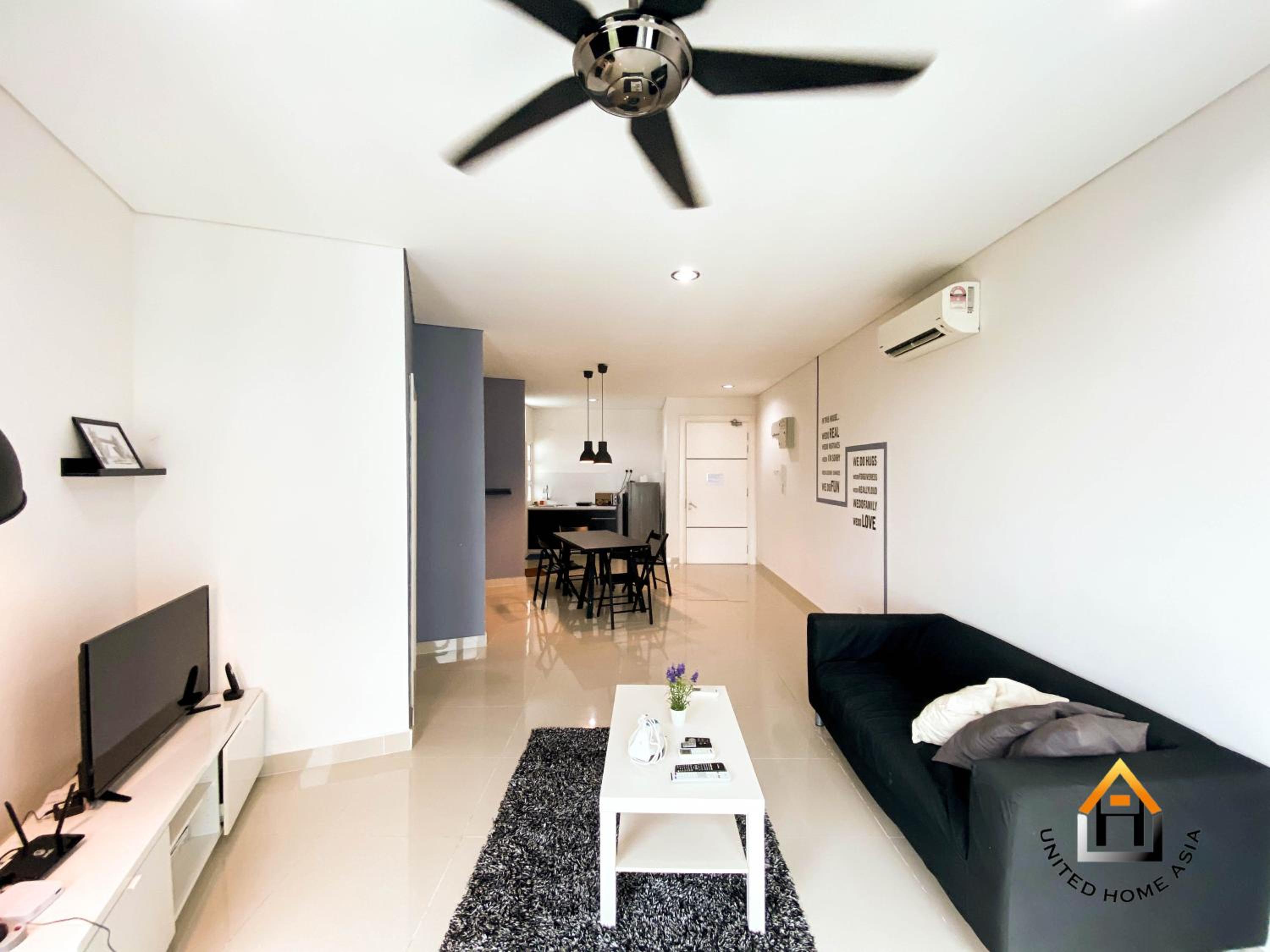 Holi 1Medini Themed Suites