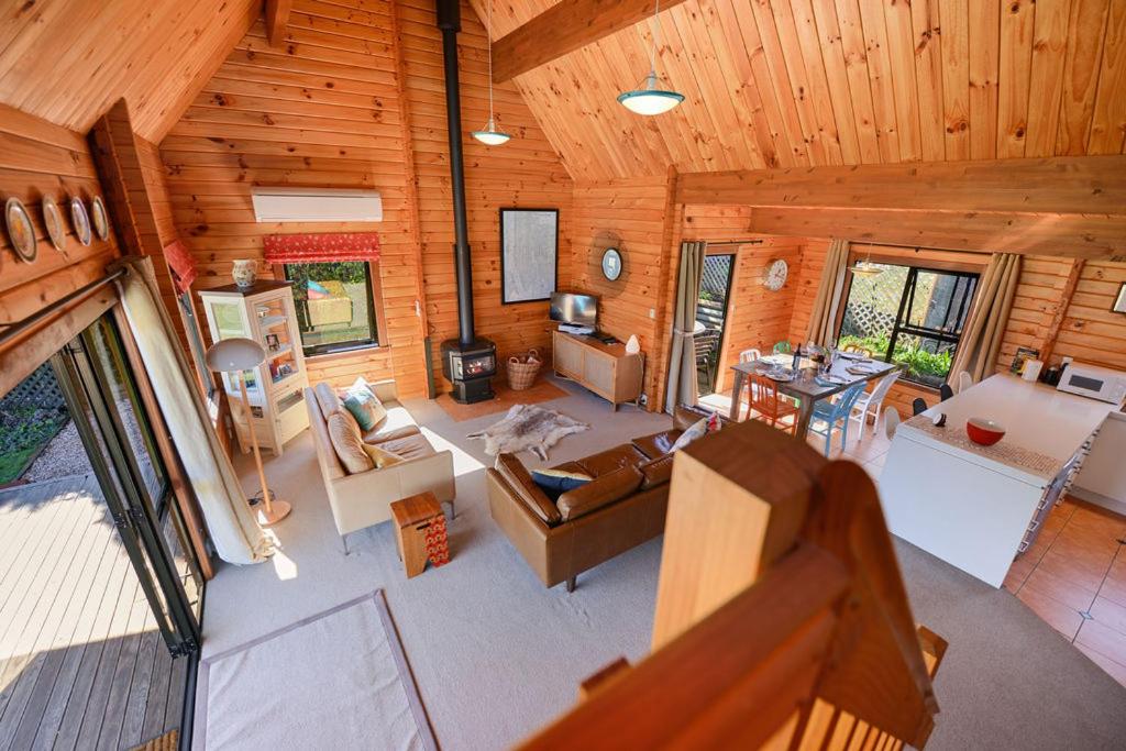 Lavender Cottage - Hanmer Springs Holiday Home view 3