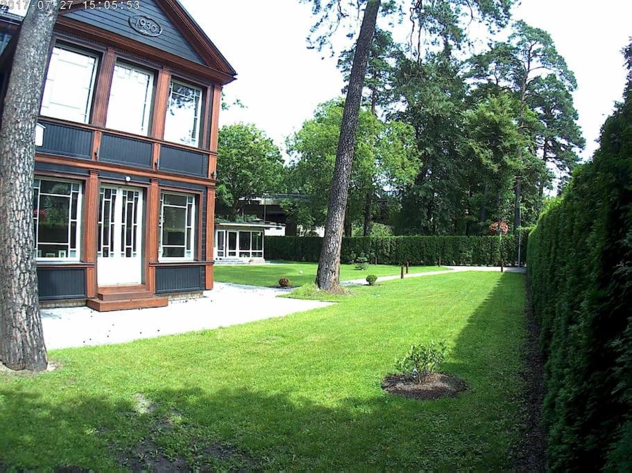 Exquisite 1930's Historical House view 3