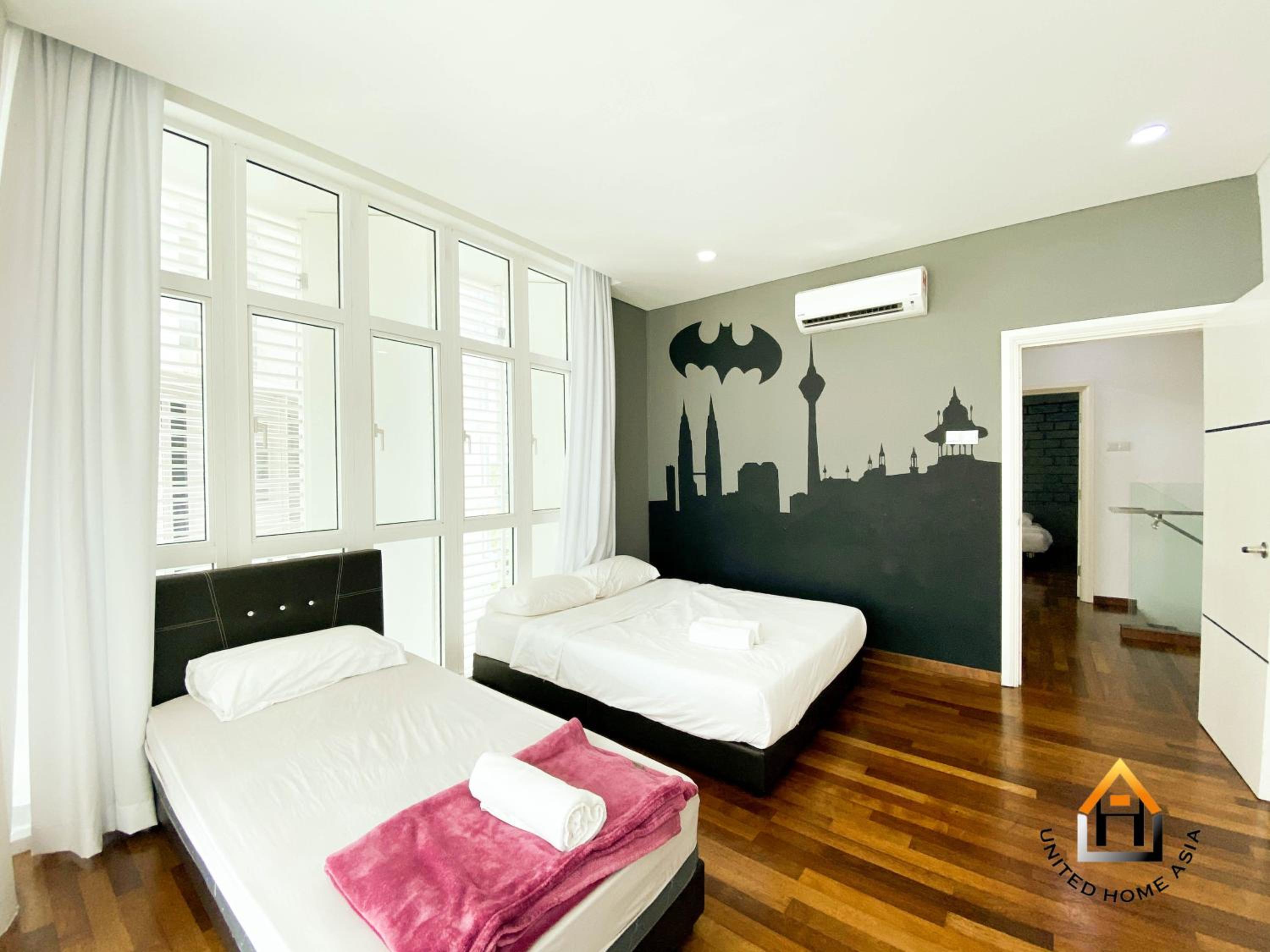 Holi 1Medini Themed Suites