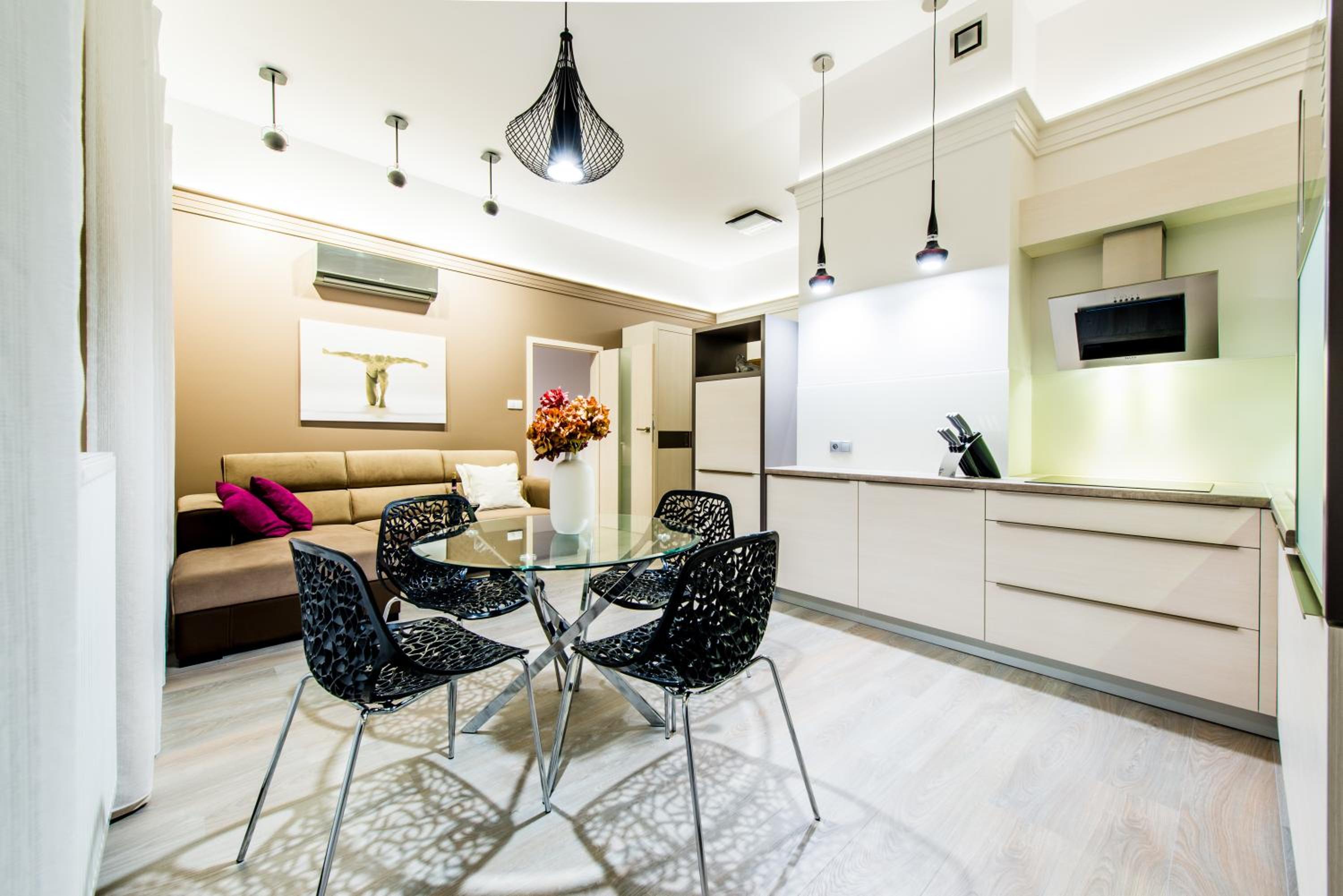 Centrum Superior Suites view 5
