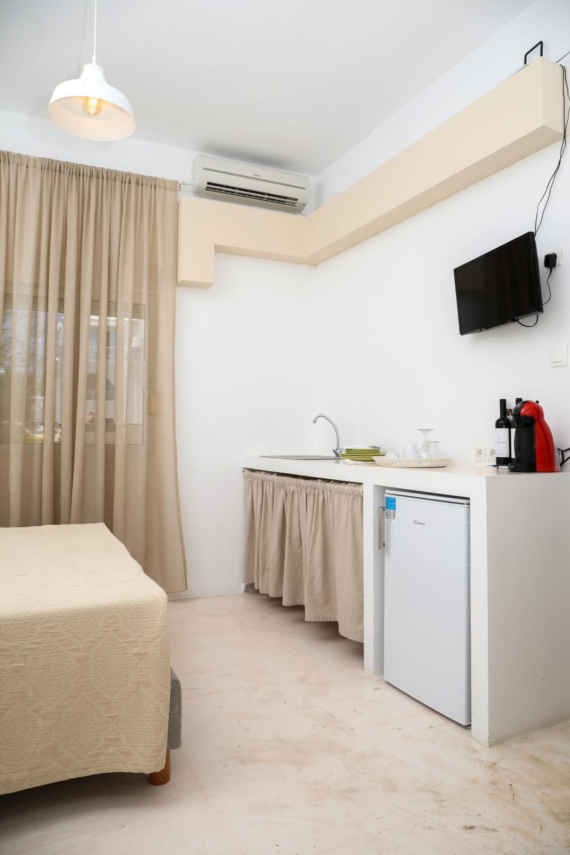 Sea Nymphs Suites