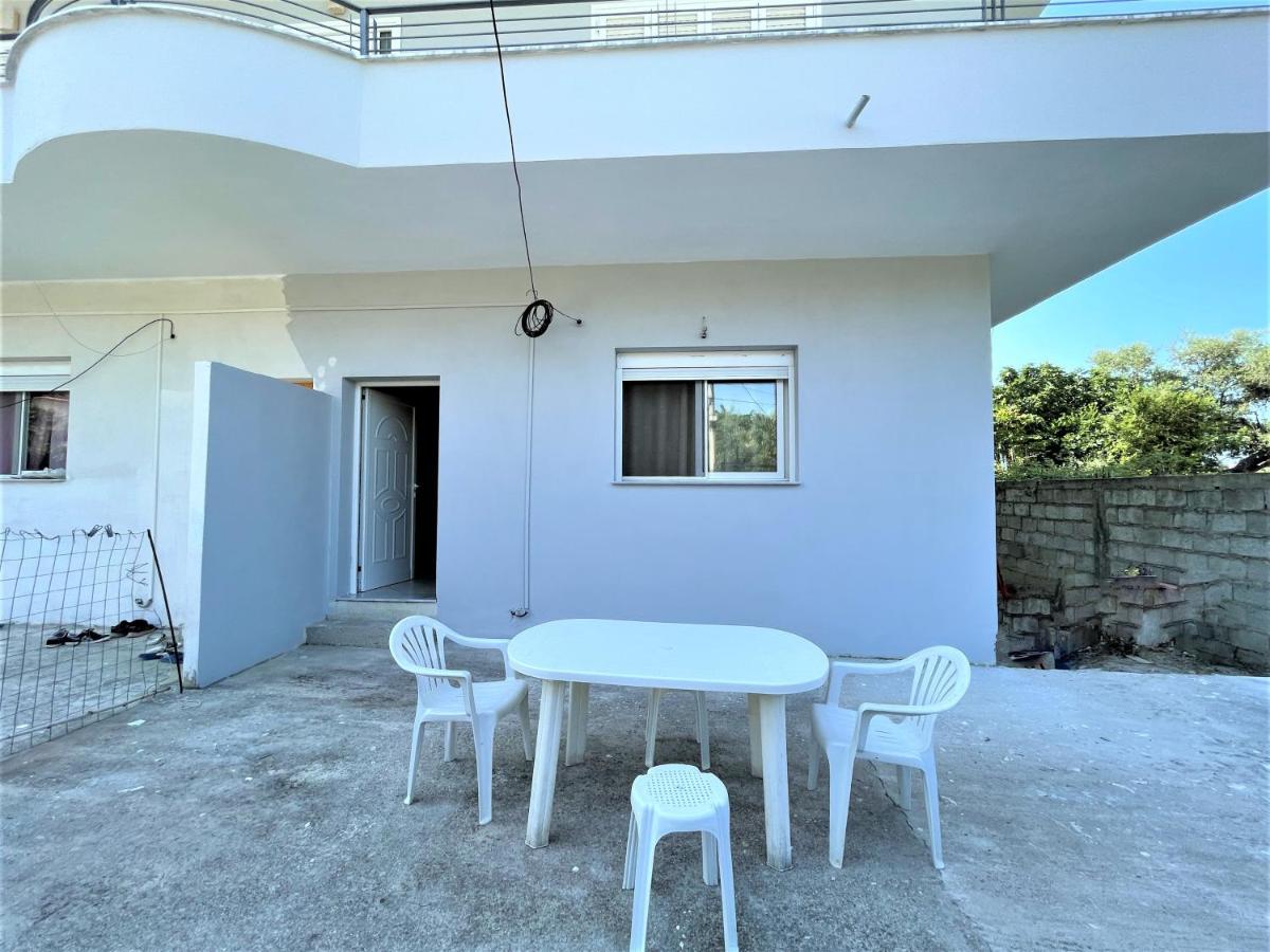 Villa Iremia Apartments