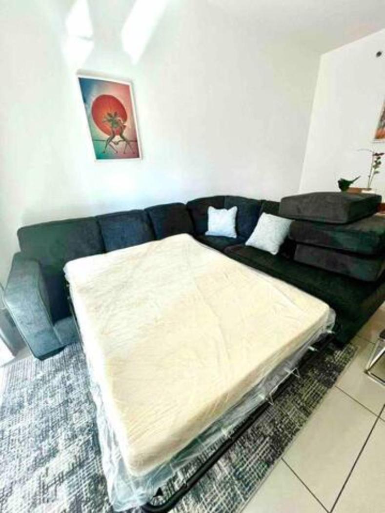 Lovely Dubai Marina Apt - Partial Sea view
