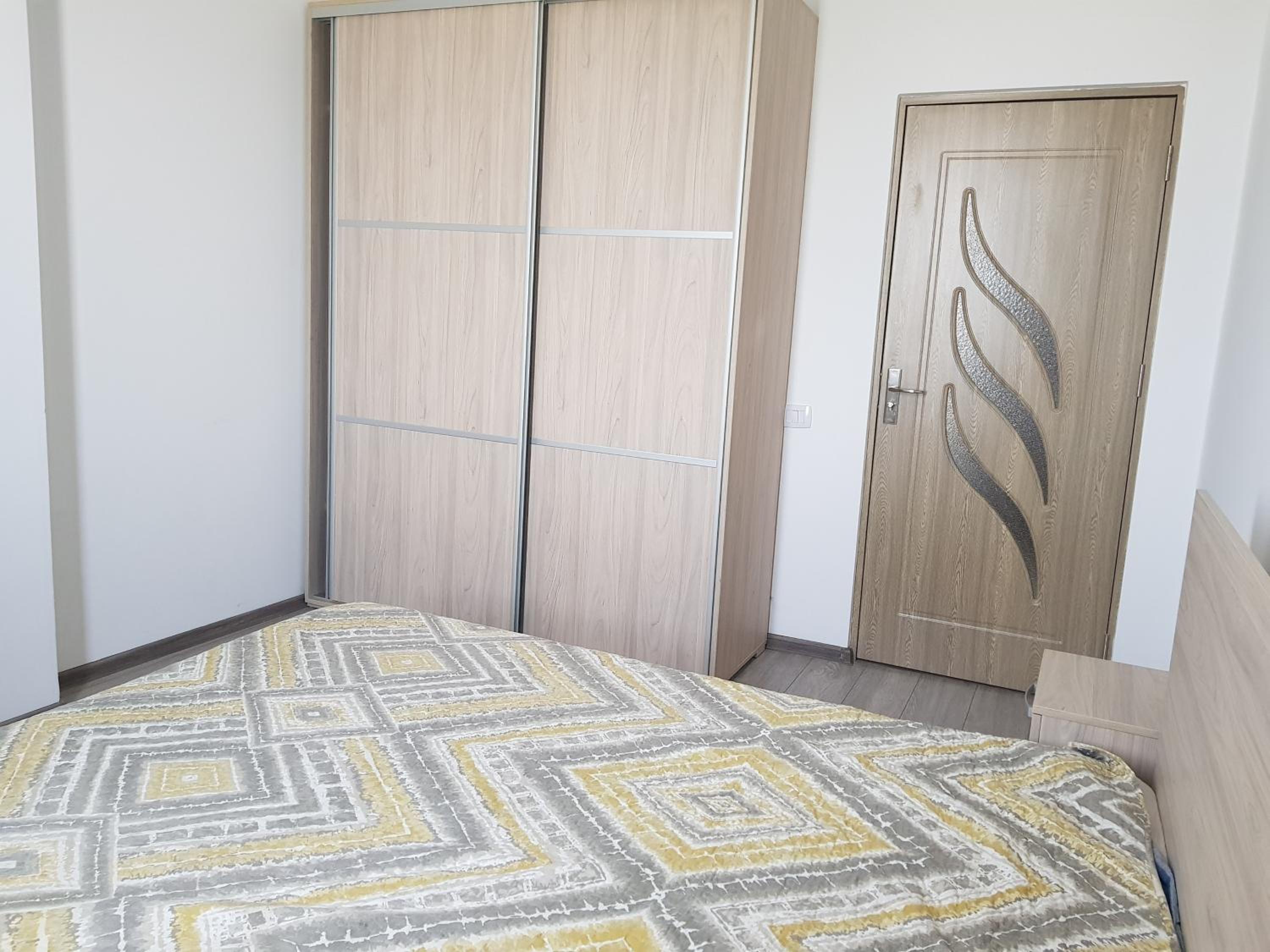 Moni apartment