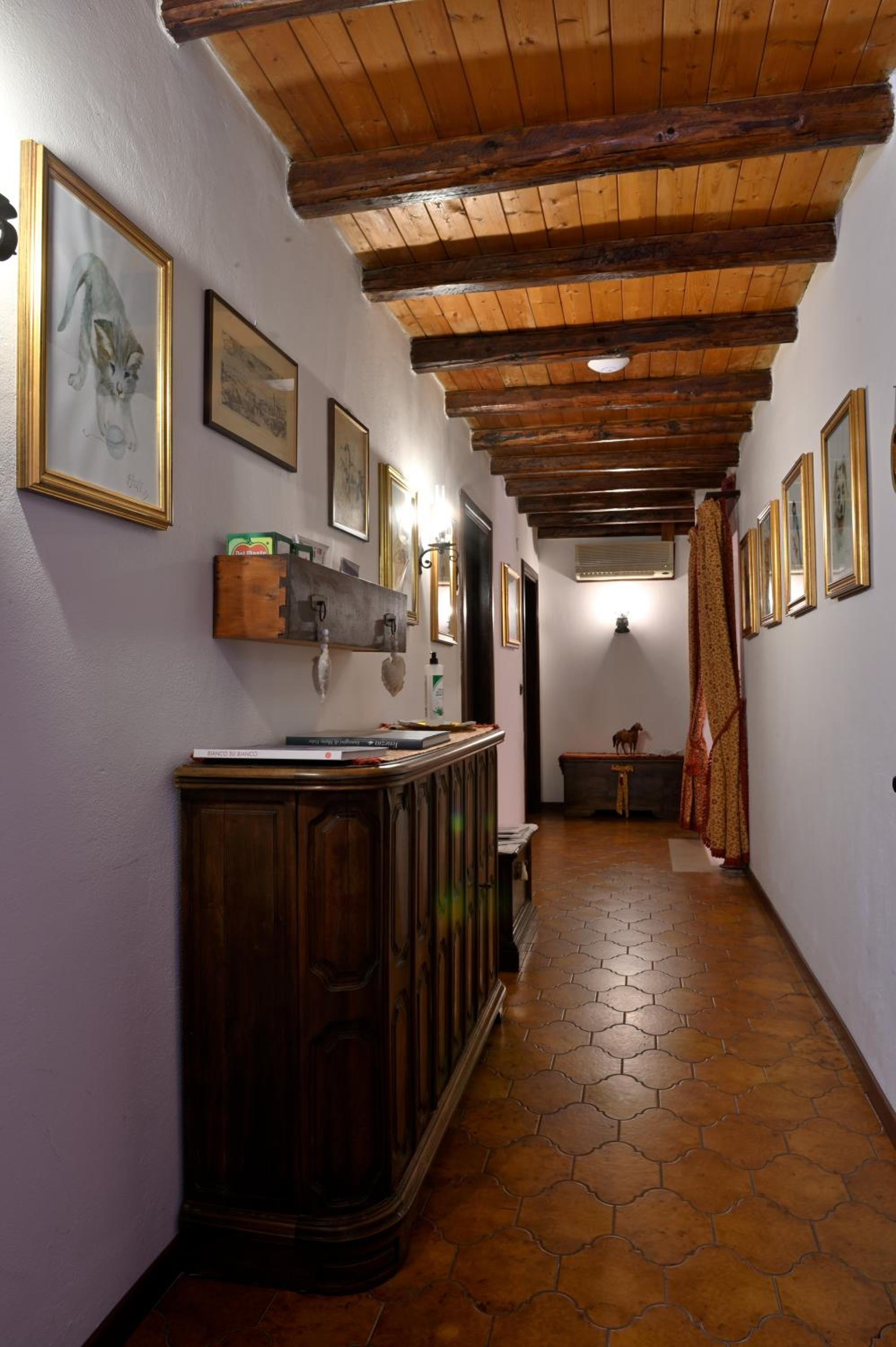 B&B Four Winds