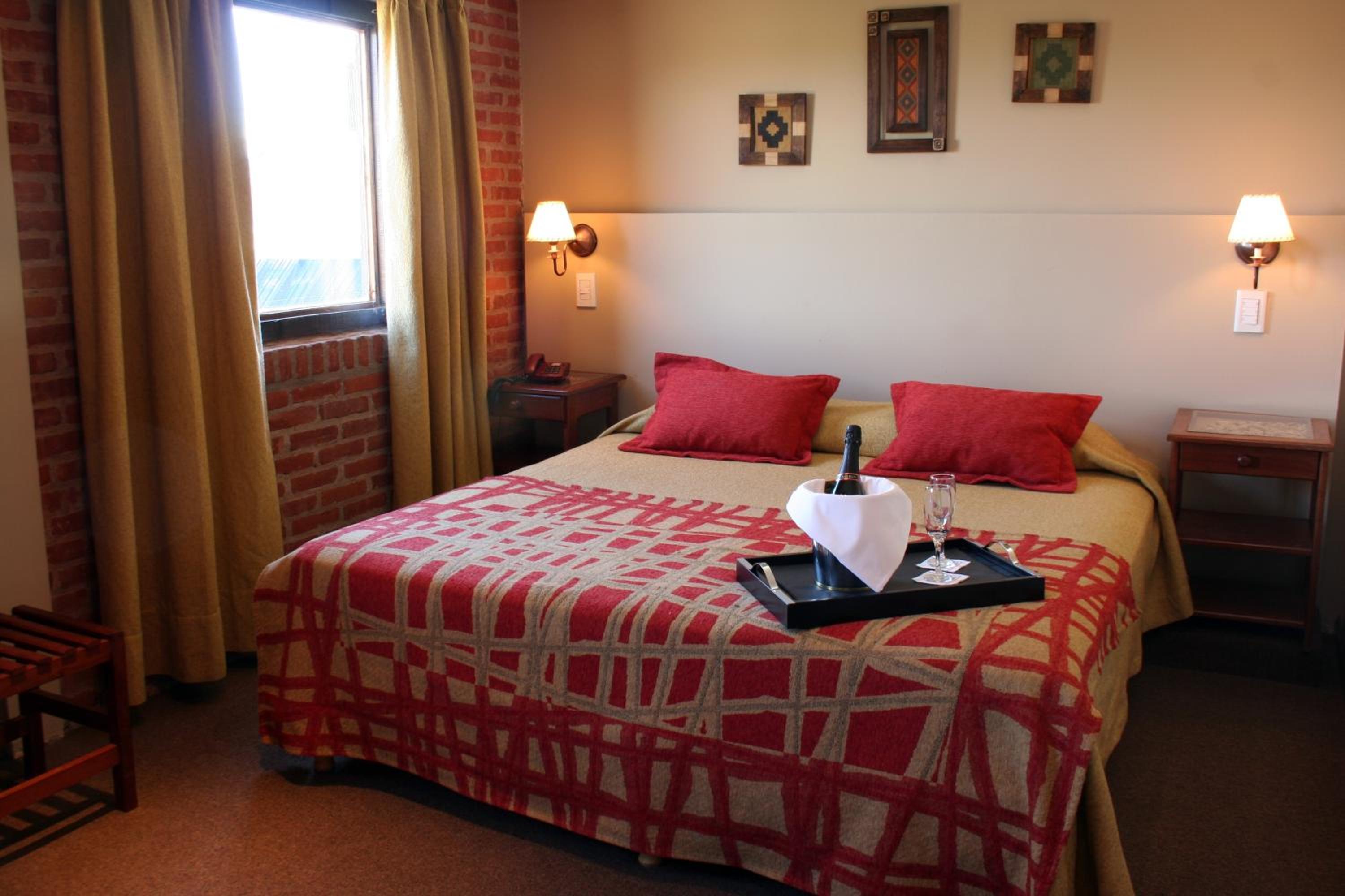 Hosteria Posta Sur
