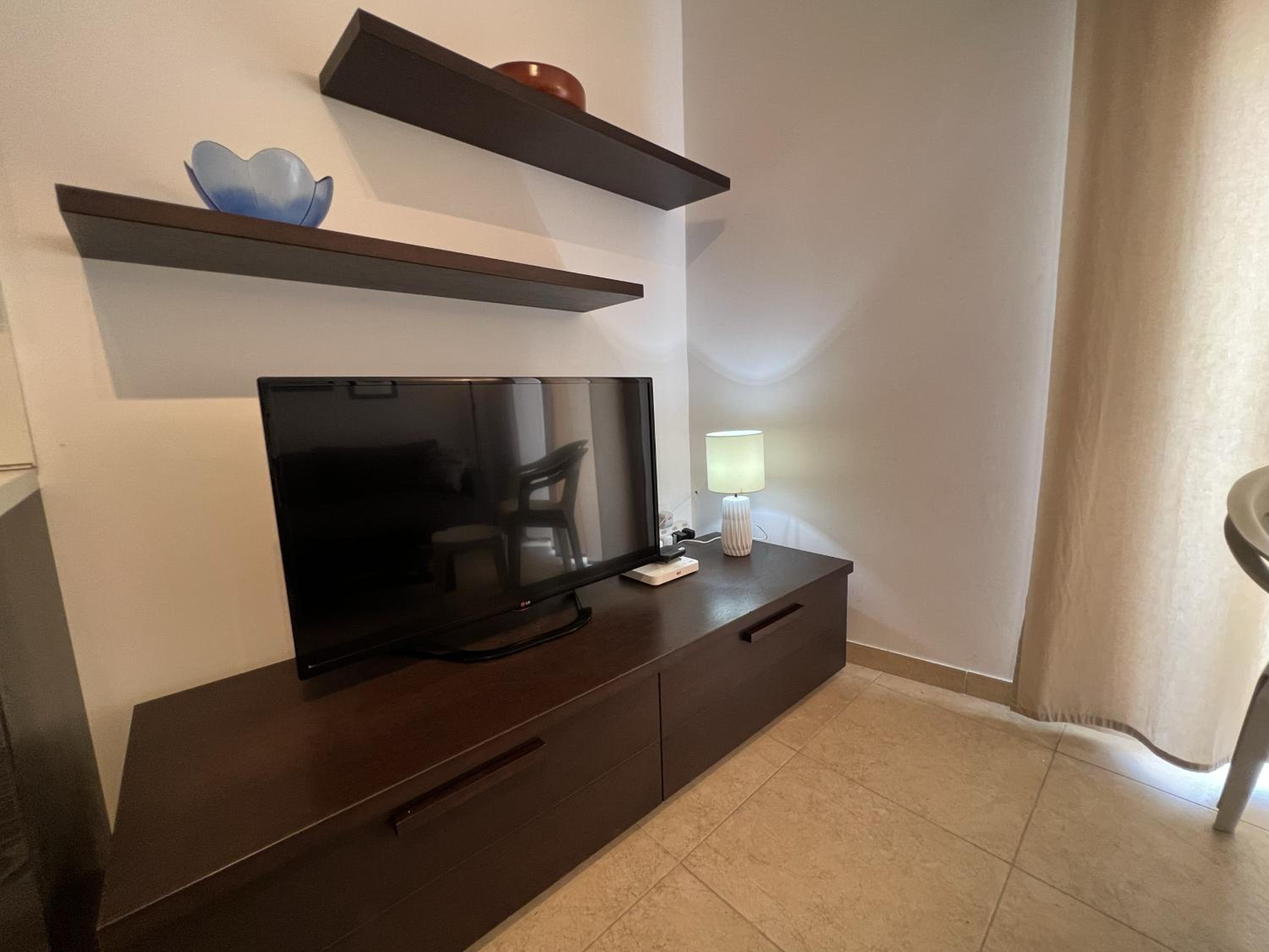 St Julians Smart 2 Bedroom Apartment photo 5