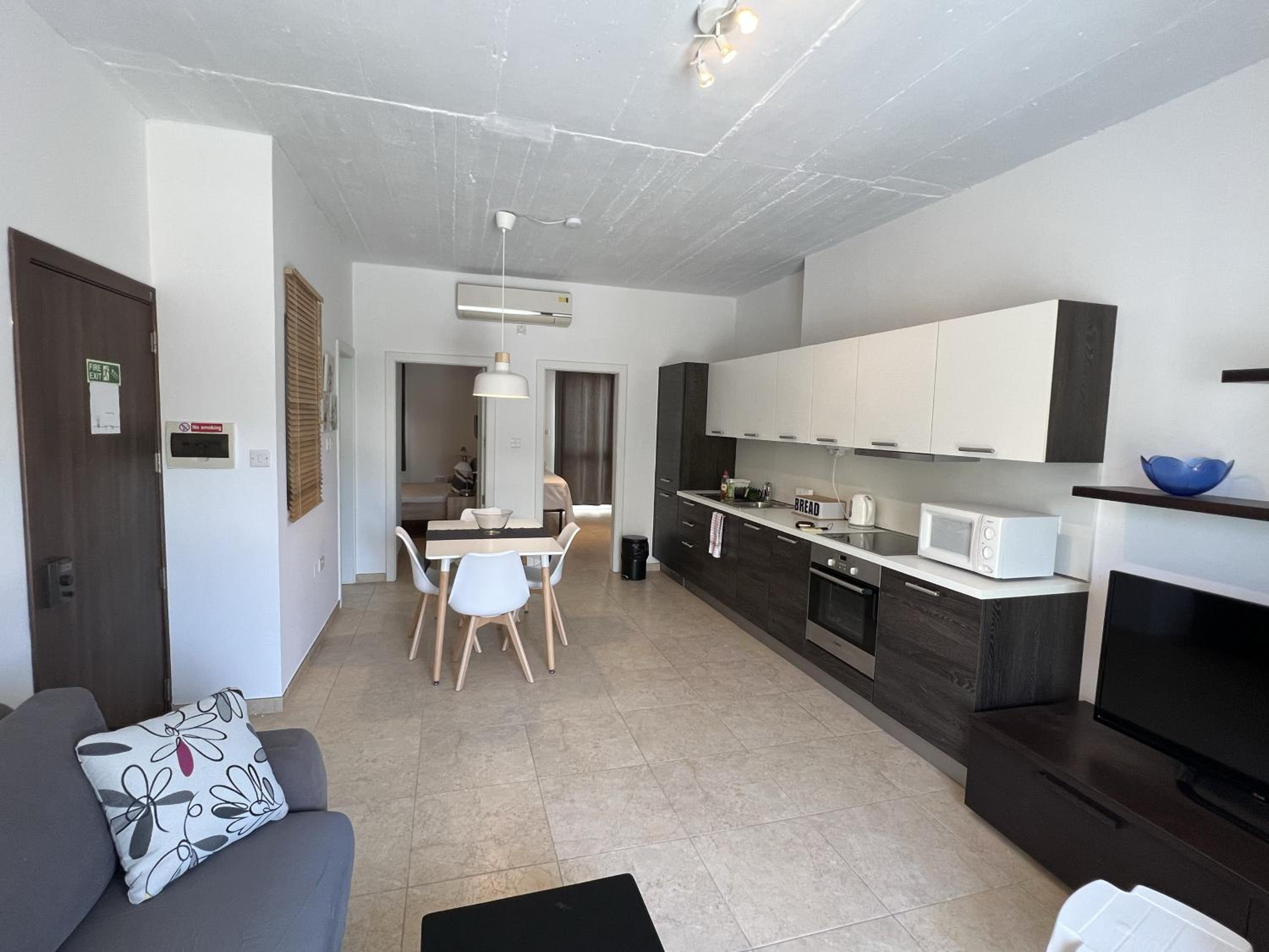 St Julians Smart 2 Bedroom Apartment photo 3