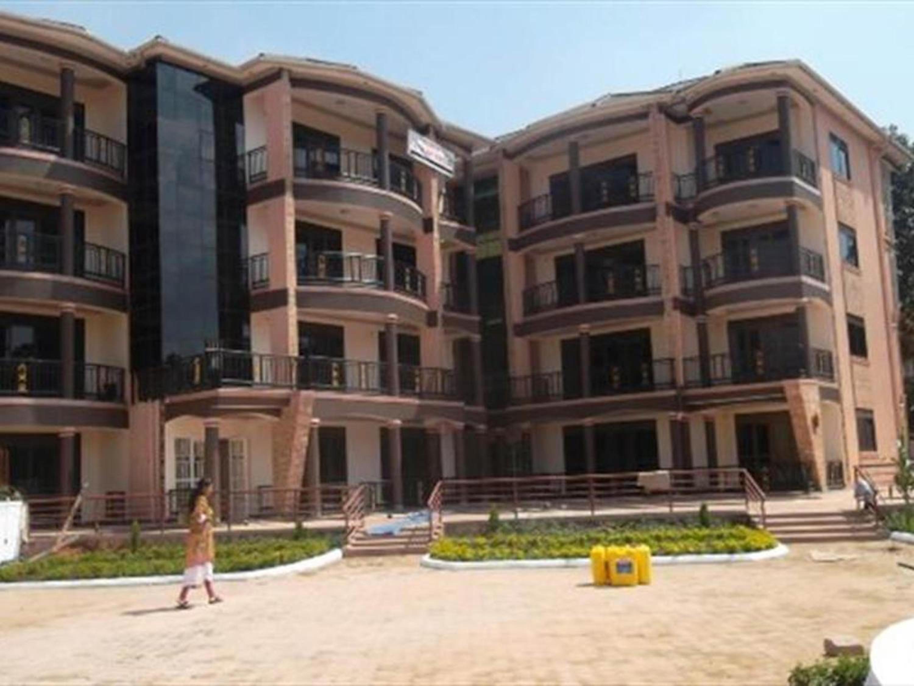 Either for business or pleasure perfect choice wail in Kampala view 2