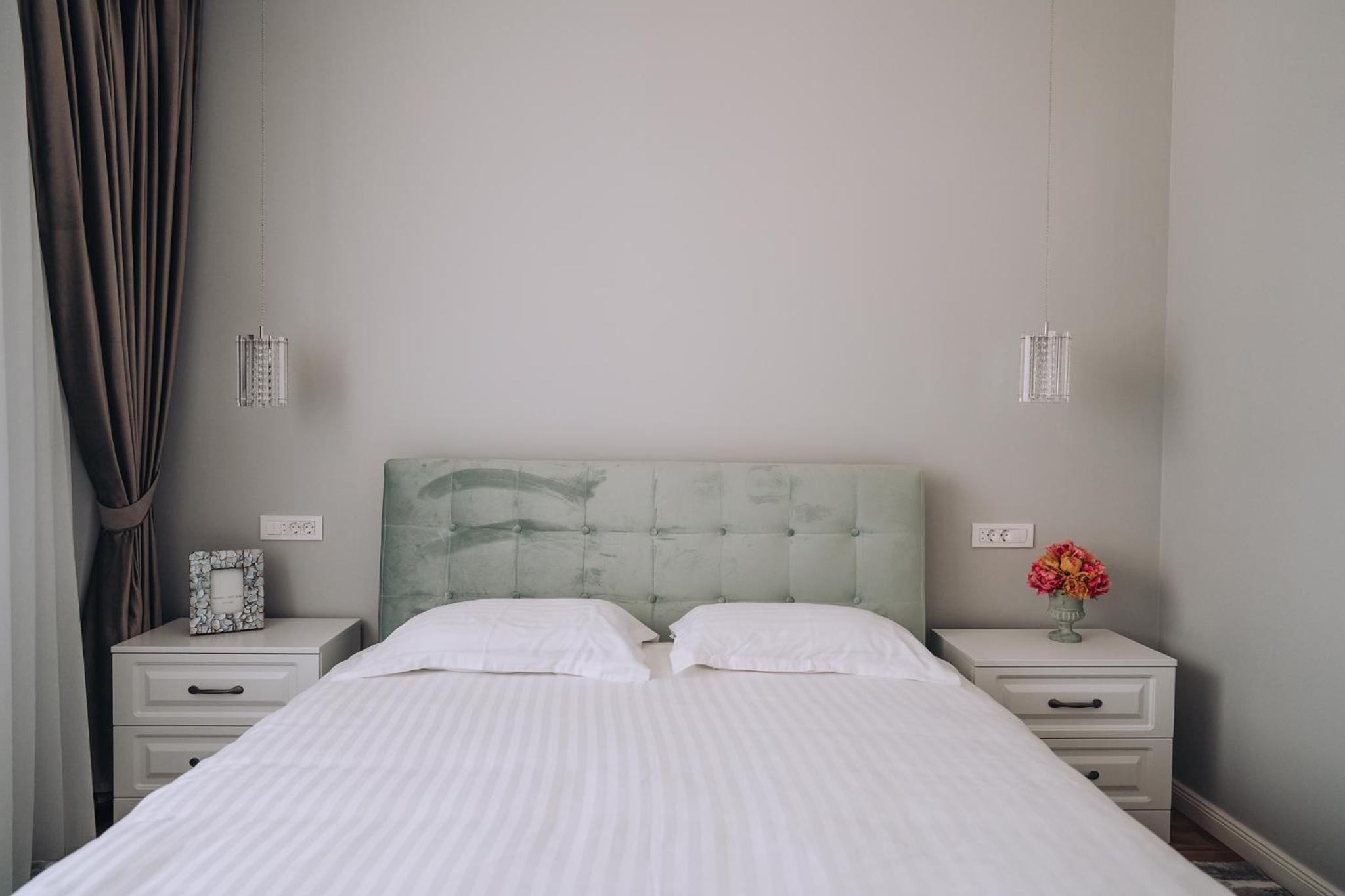 GOLD Suites - free parking and self check-in view 5