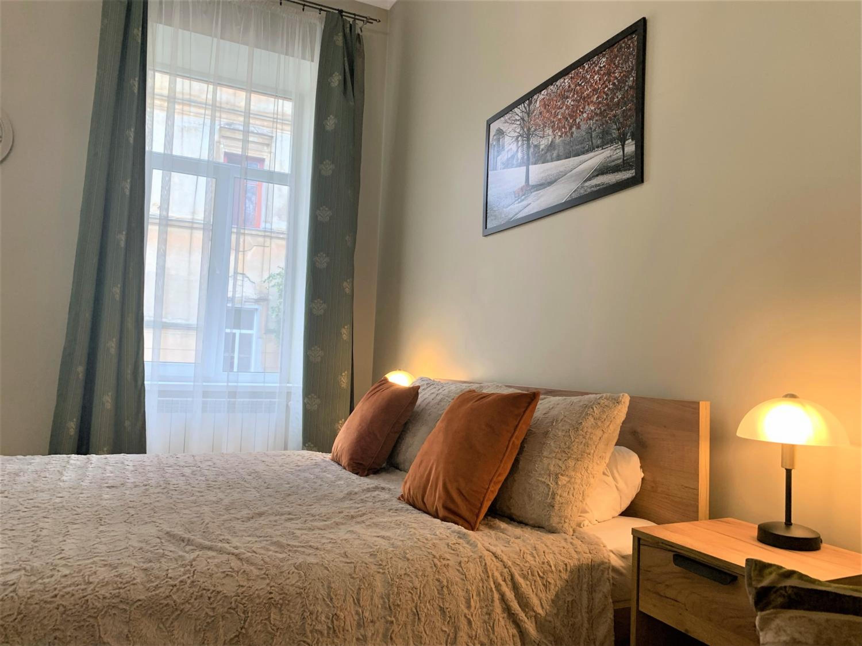 Glorious Apartment Near The Old City