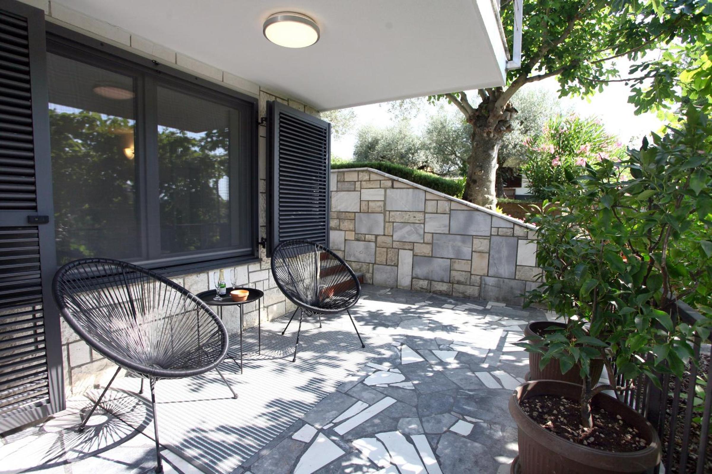 Modern Apartment Parenzana IZMA
