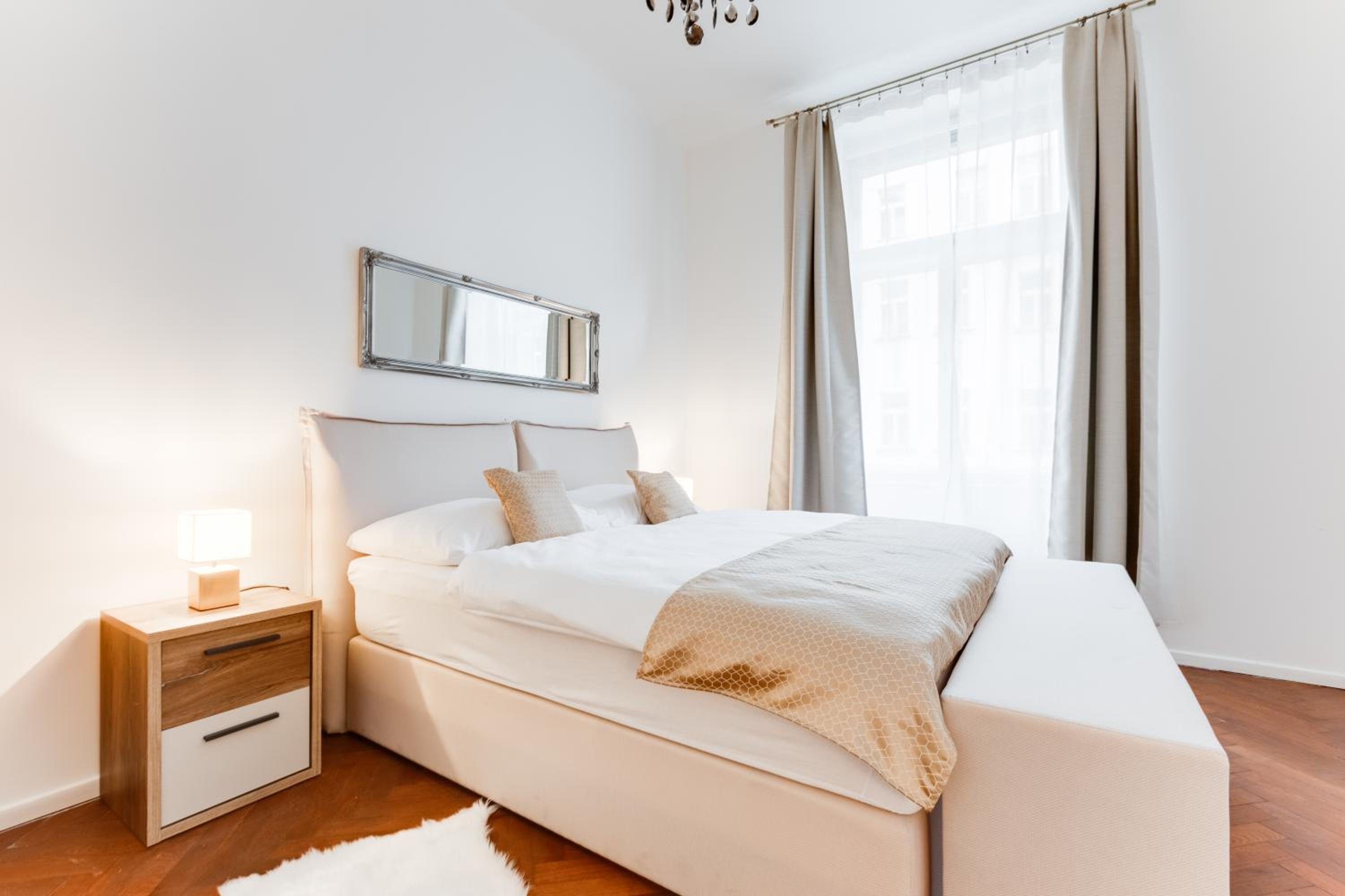 Luxury Riverside Apartments In The Center Of Prague