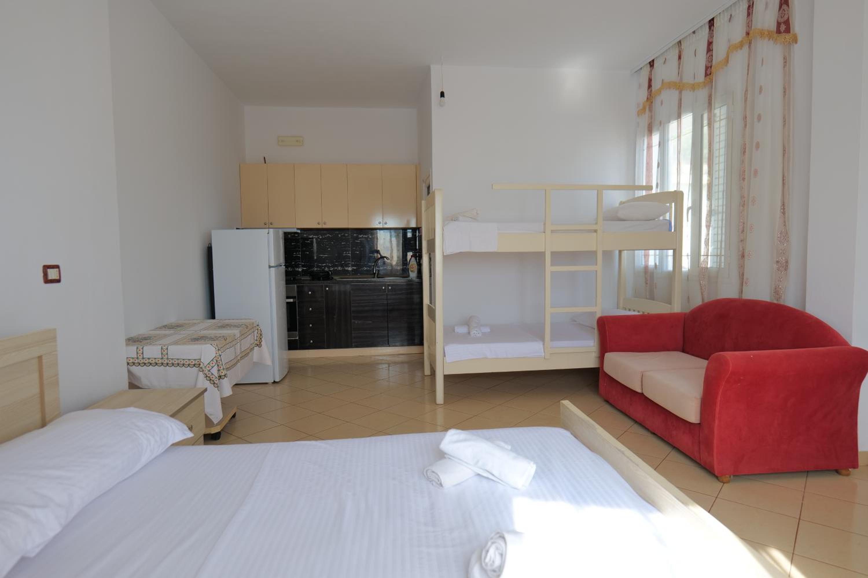 Vila Osmanaj