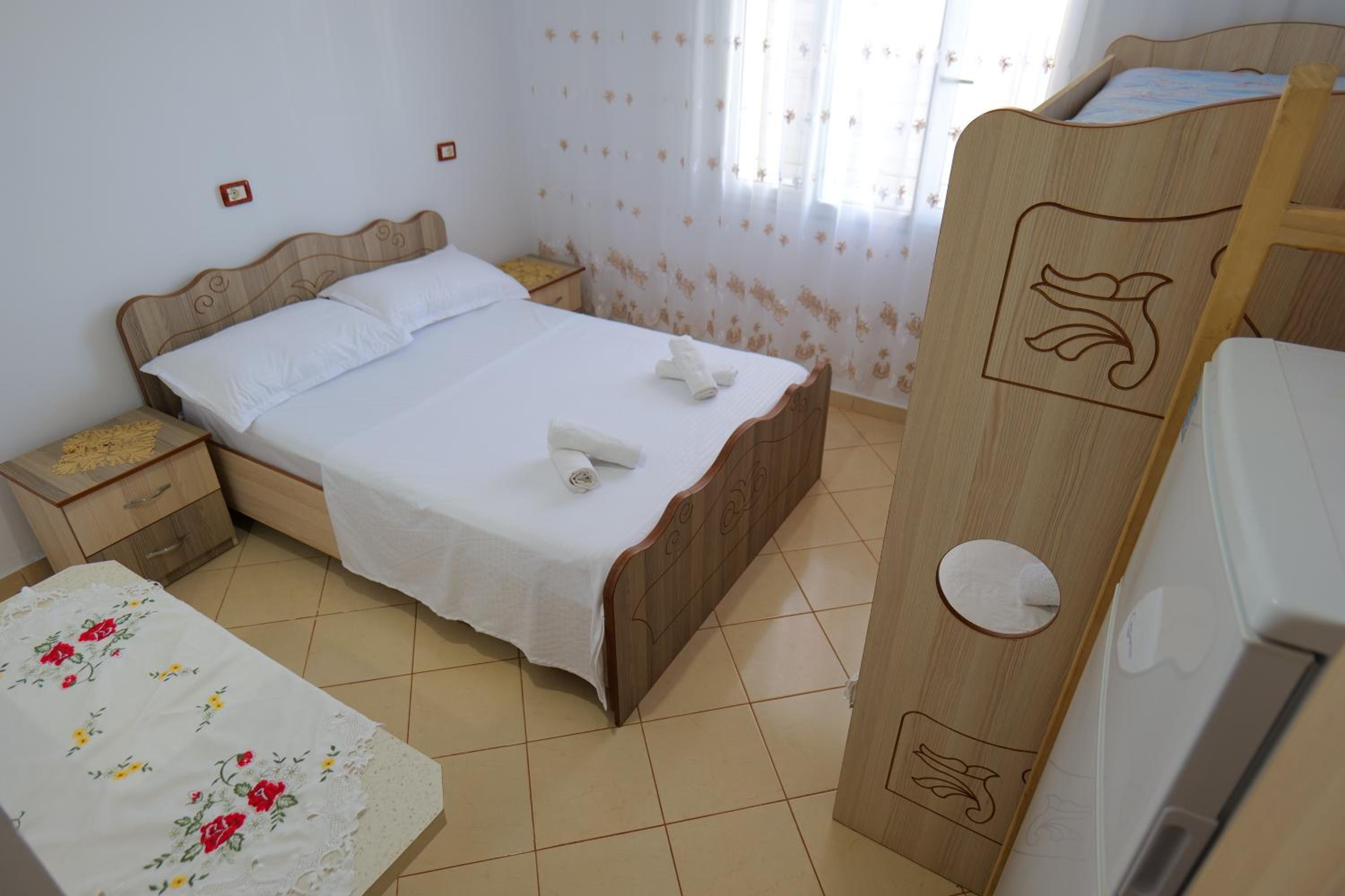 Vila Osmanaj