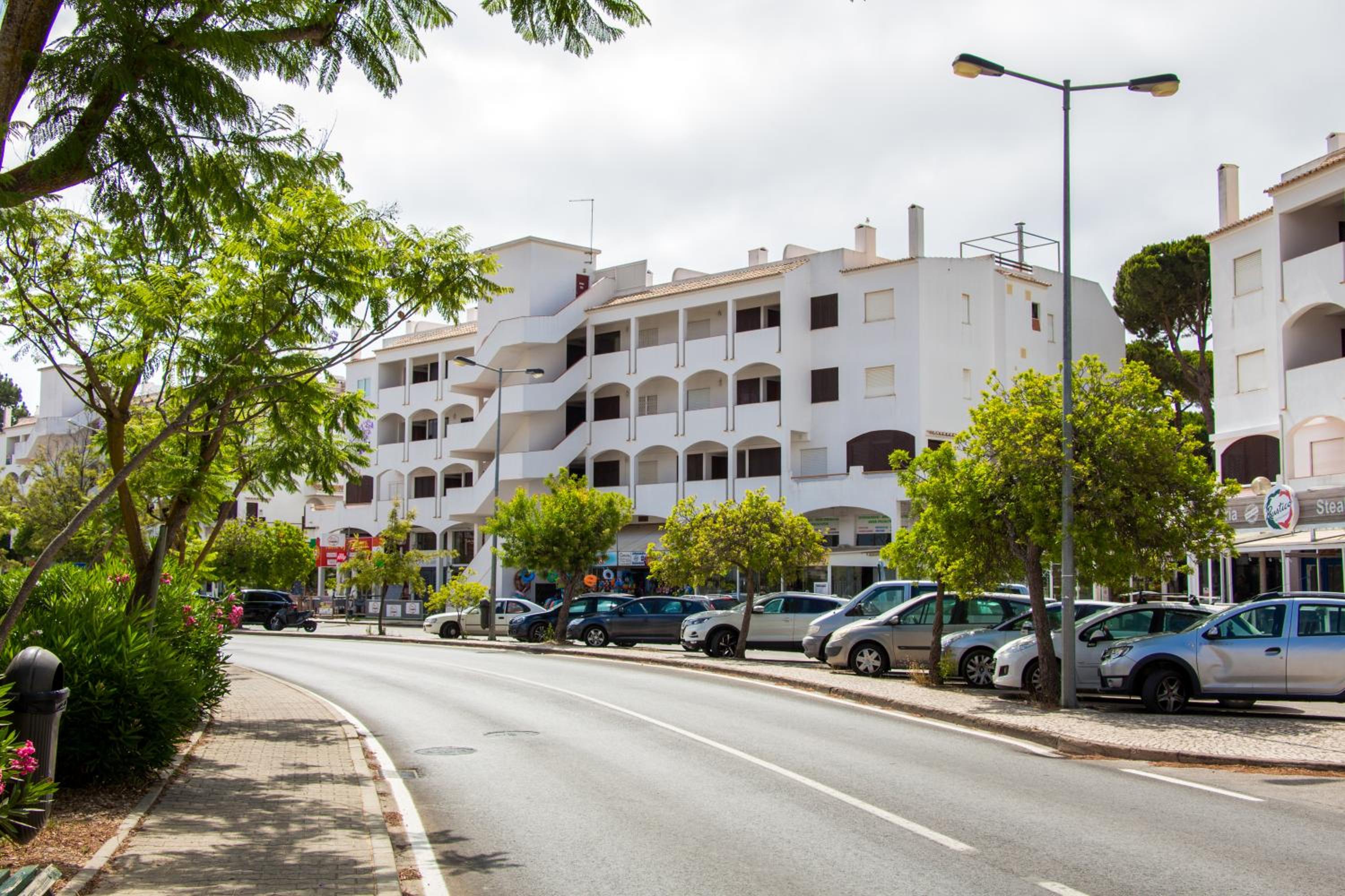 Hotel Açoteias B3 - Image 1