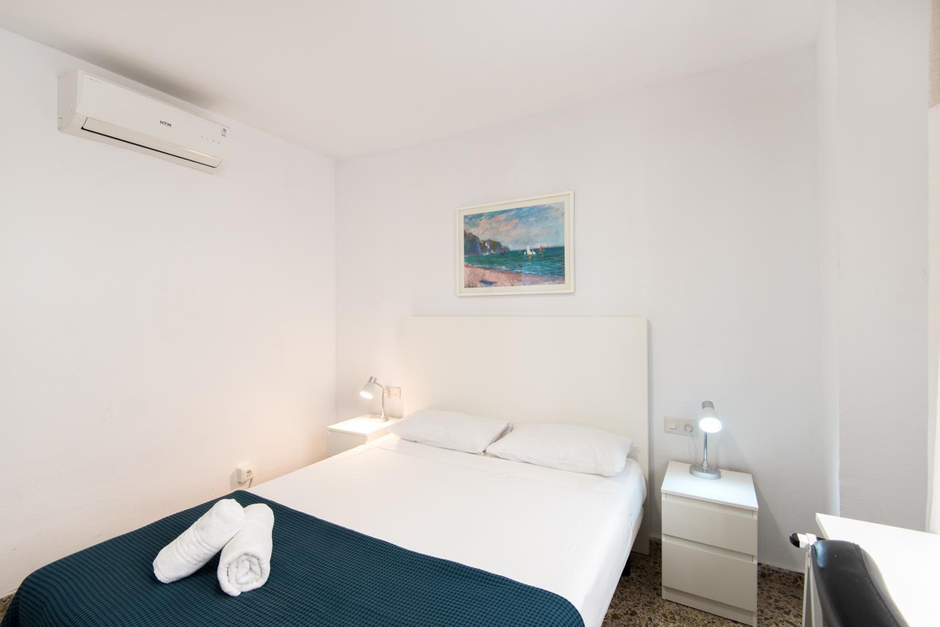 Picasso Center Apartment