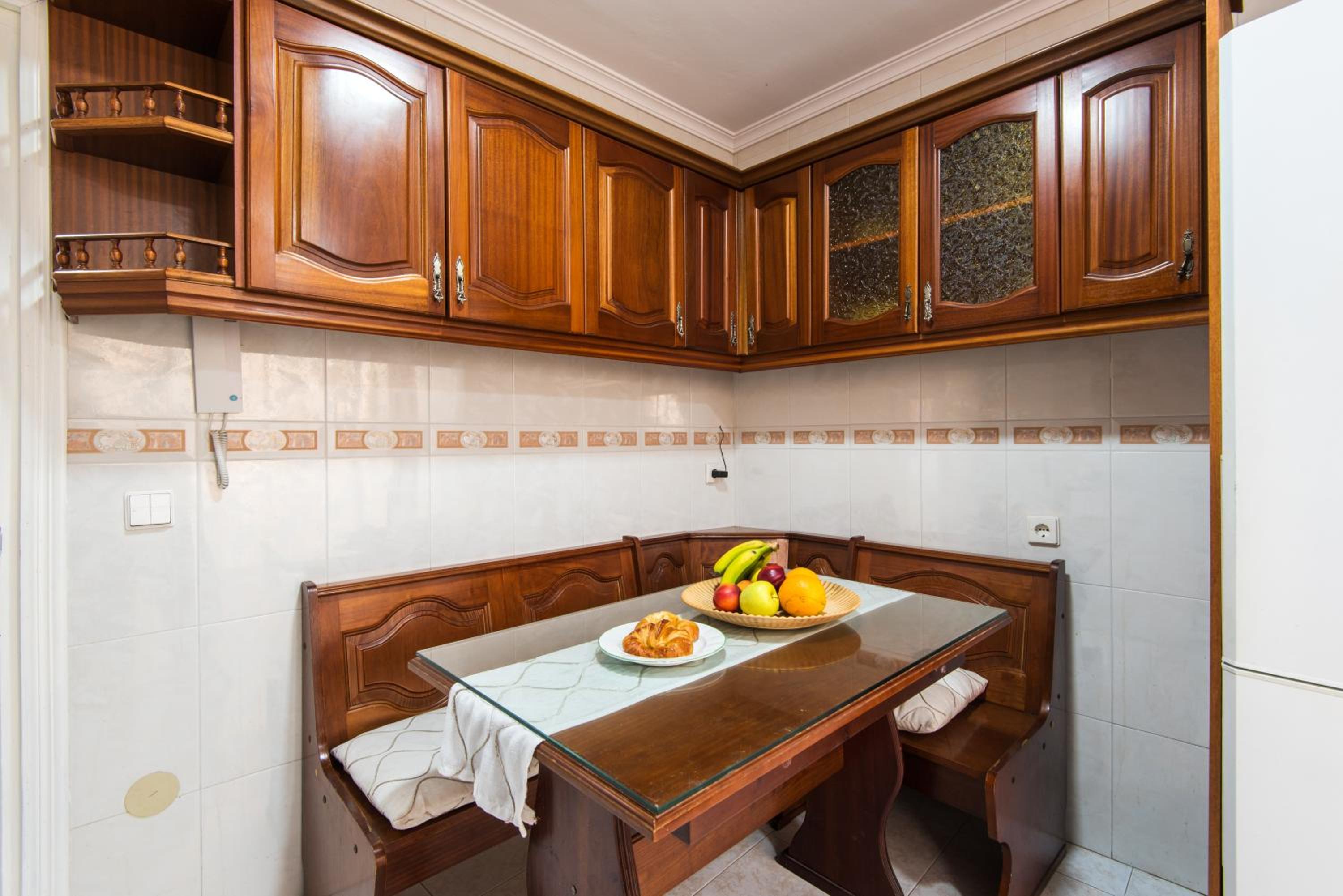 Picasso Center Apartment