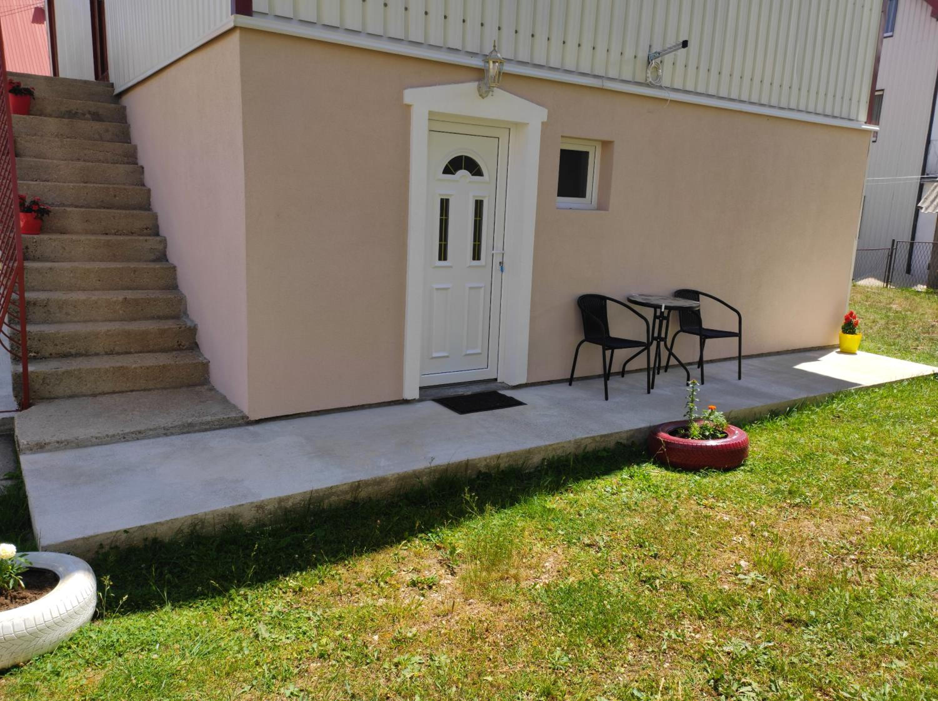 Photo 44