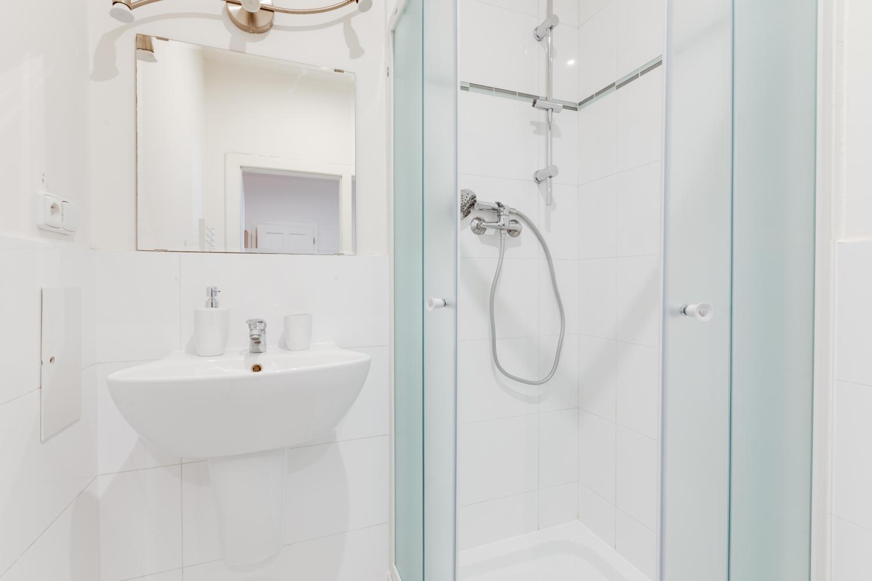 Luxury Riverside Apartments In The Center Of Prague
