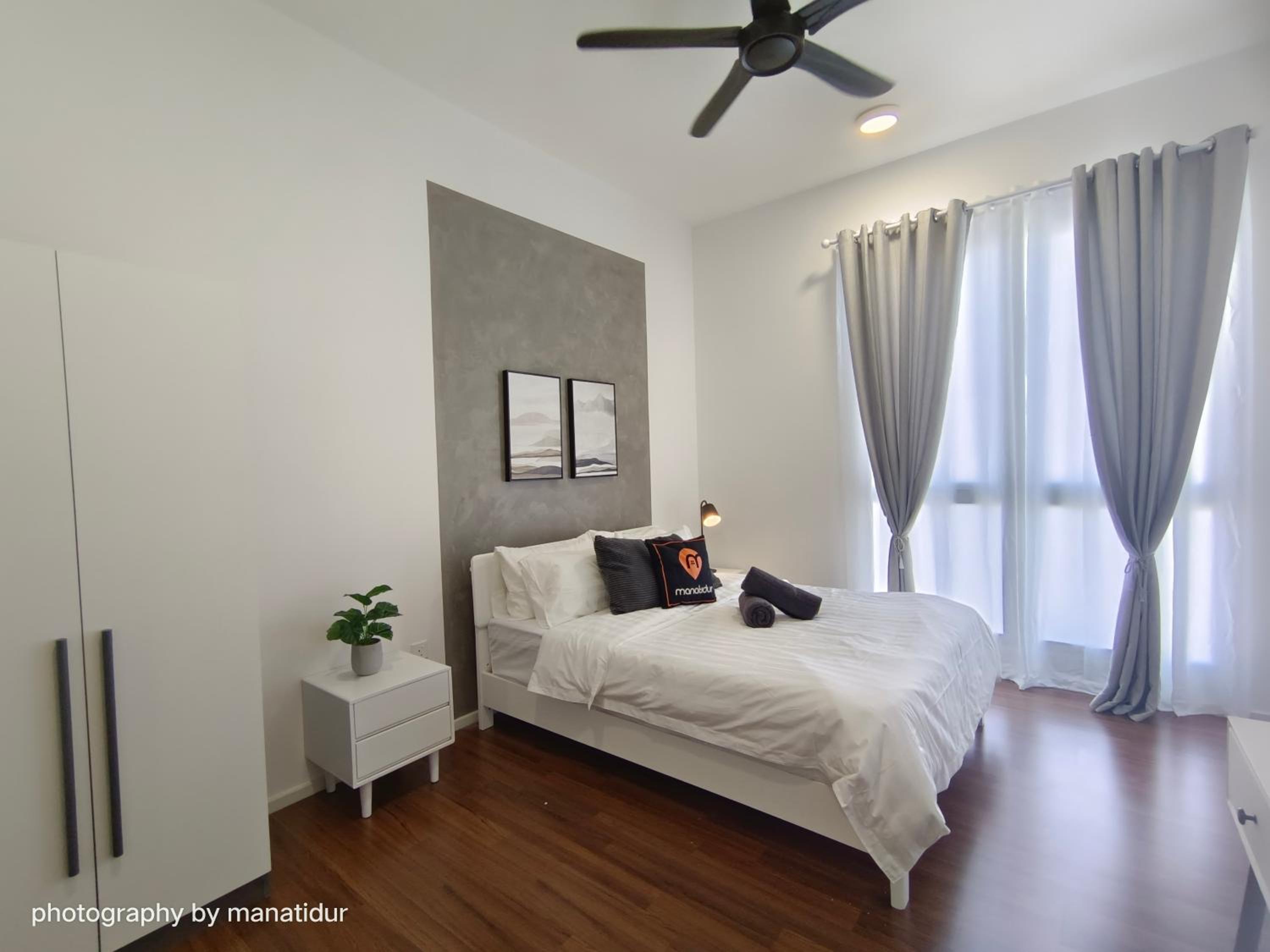 UNA Serviced Apartment by manatidur