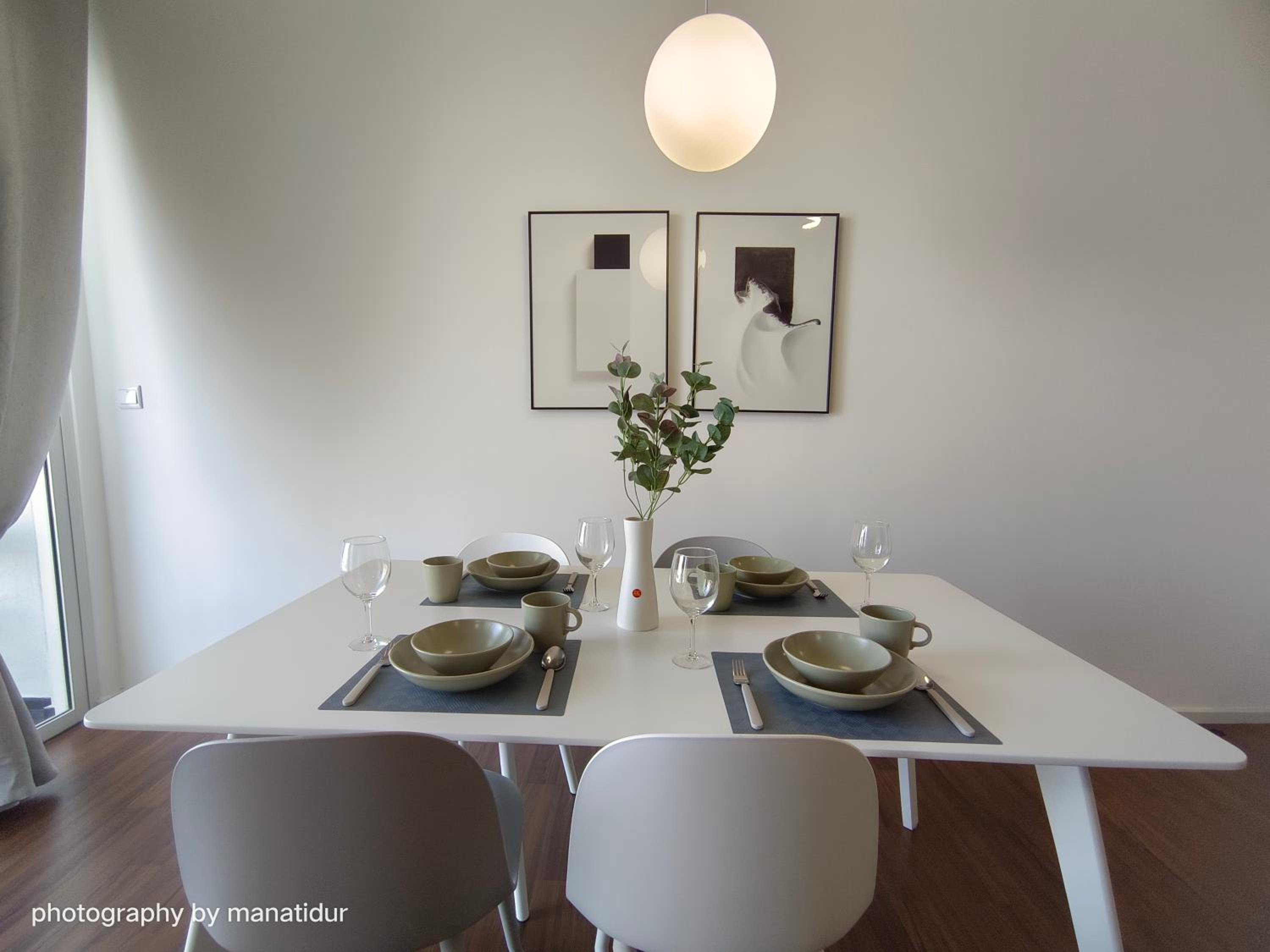 UNA Serviced Apartment by manatidur
