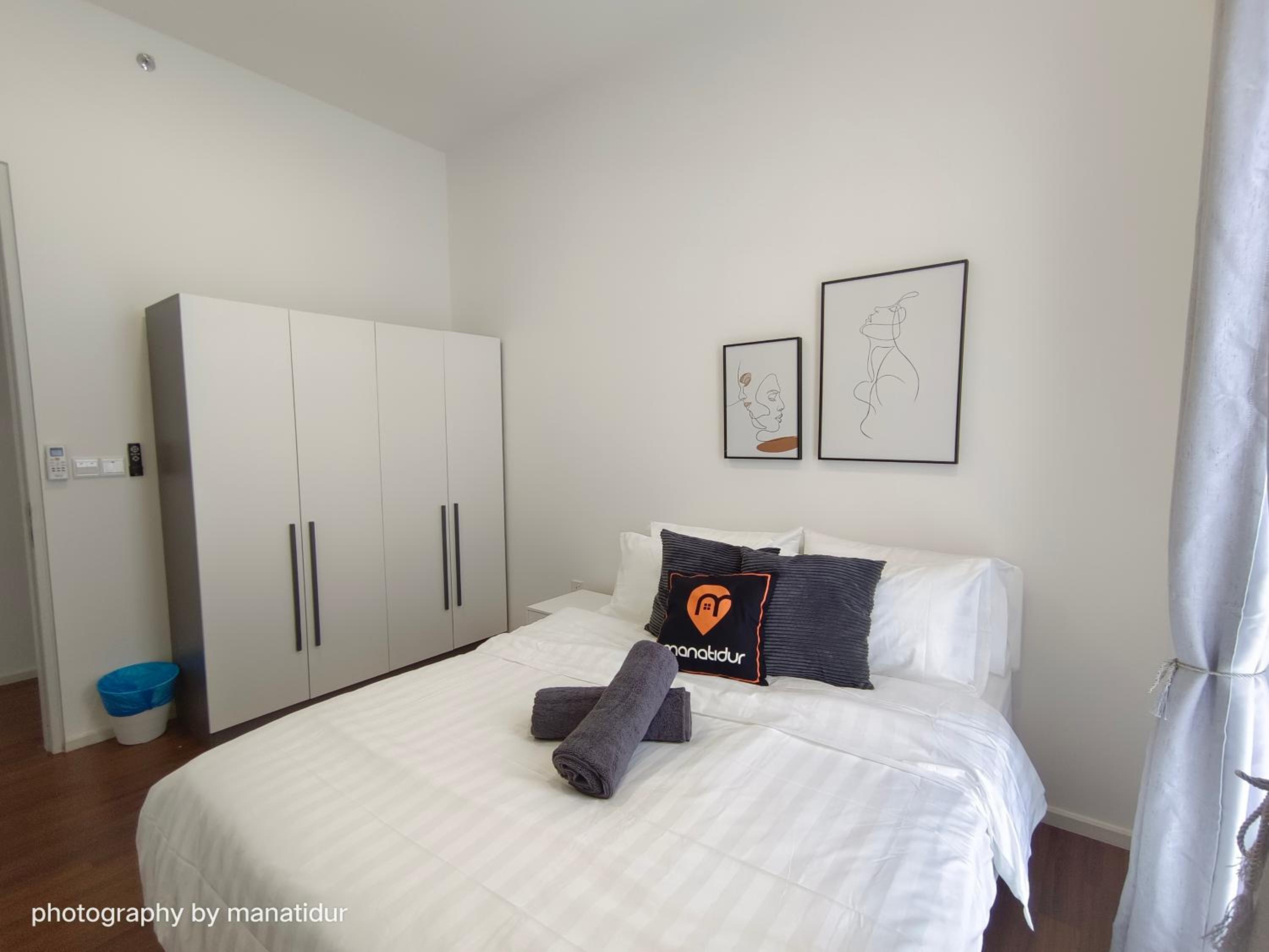 UNA Serviced Apartment by manatidur