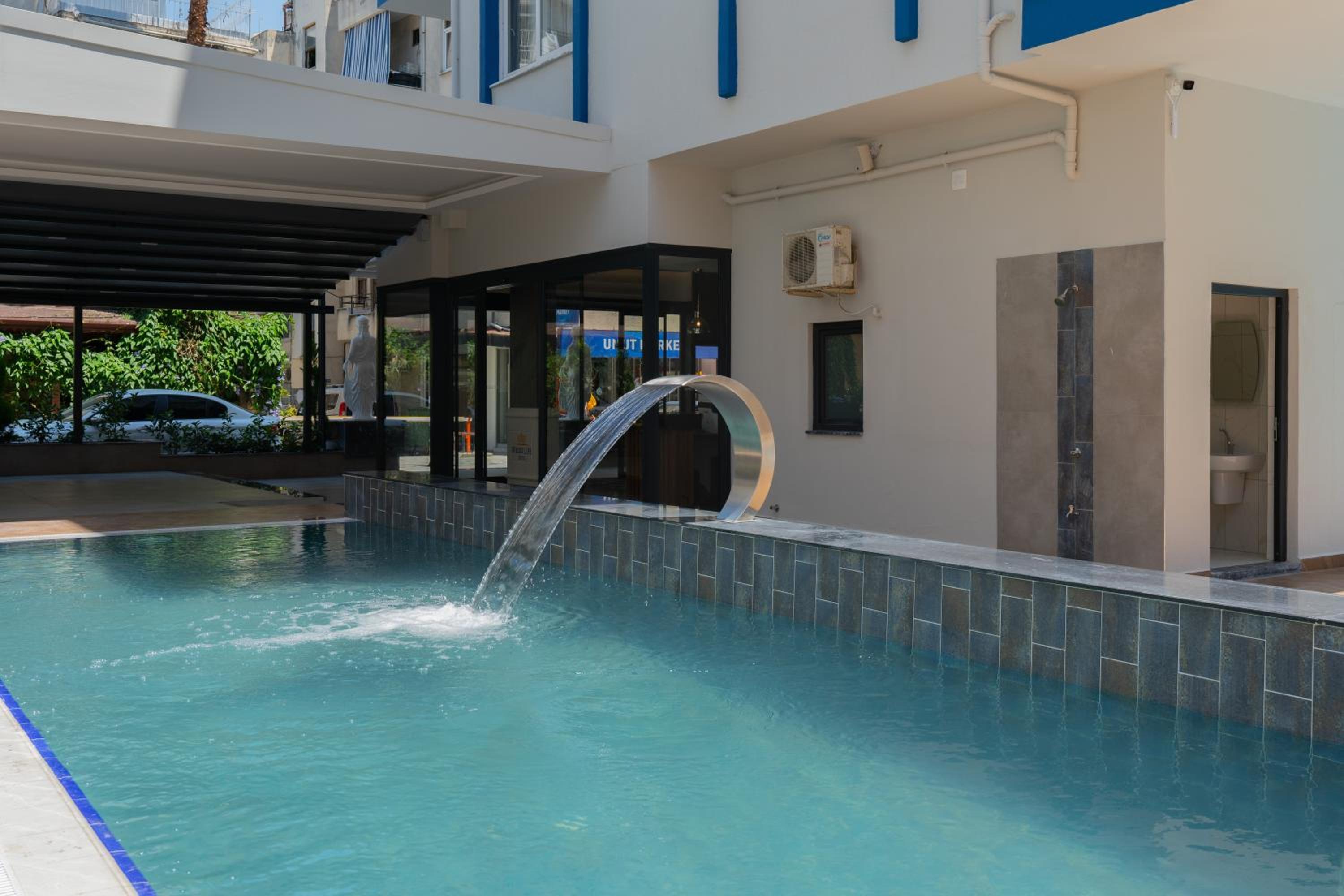 Gurses Life Hotel - Image 21