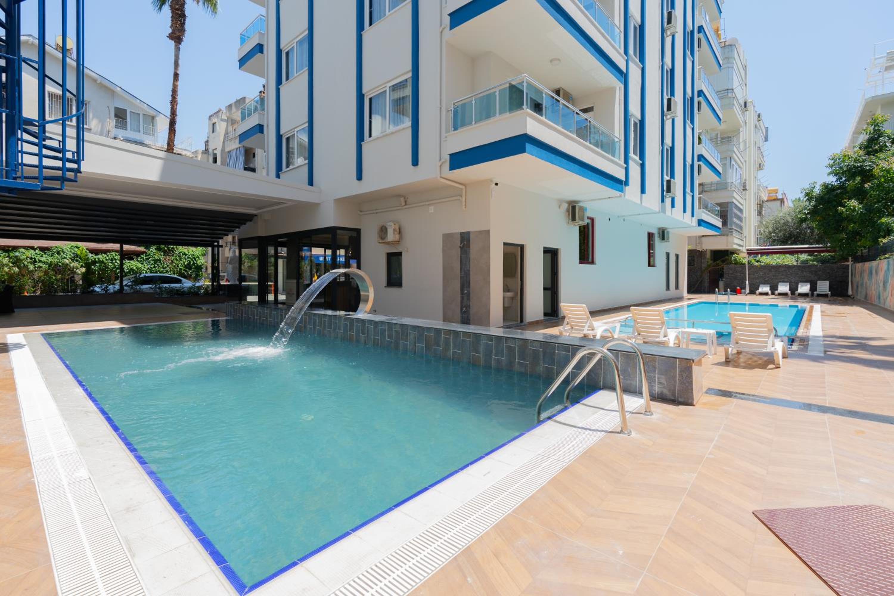 Gurses Life Hotel - Image 25