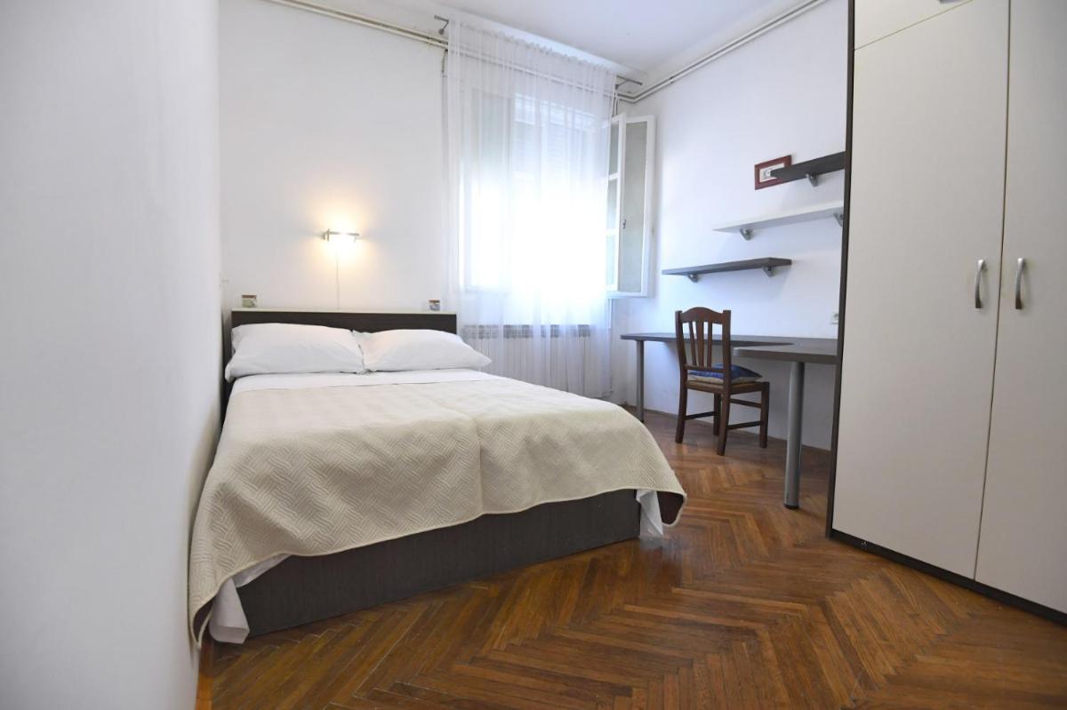 City center. Beautiful 130m2 apartmant, sea view