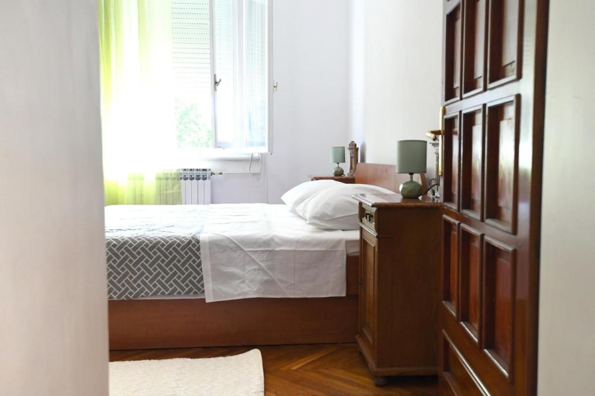 City center. Beautiful 130m2 apartmant, sea view