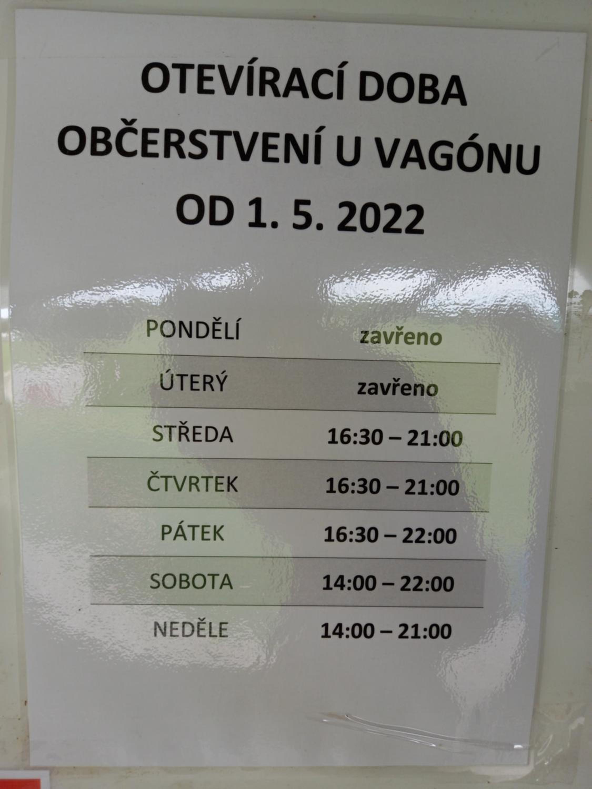 Zámecký areál Holovousy